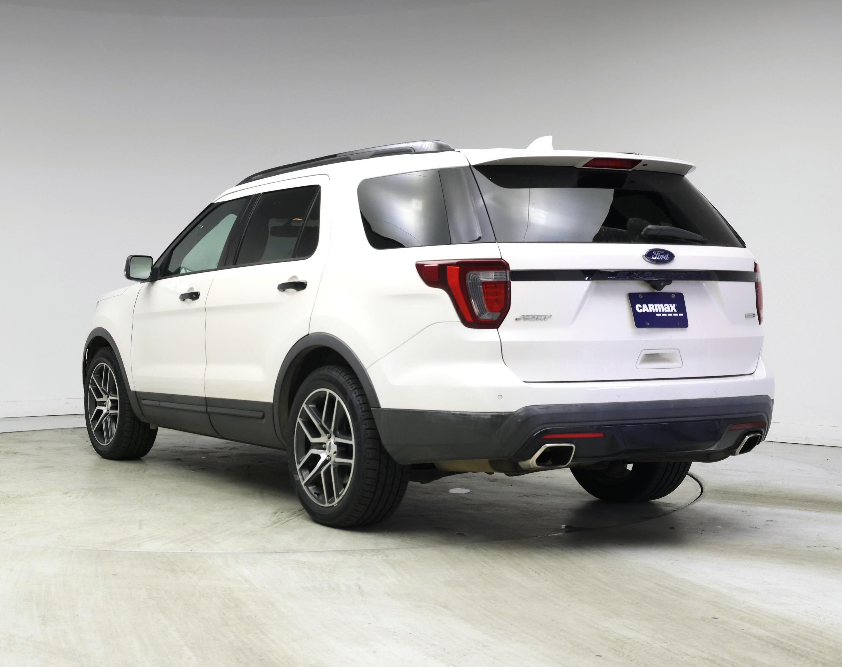 Thumbnail: 2017 Ford Explorer - 2