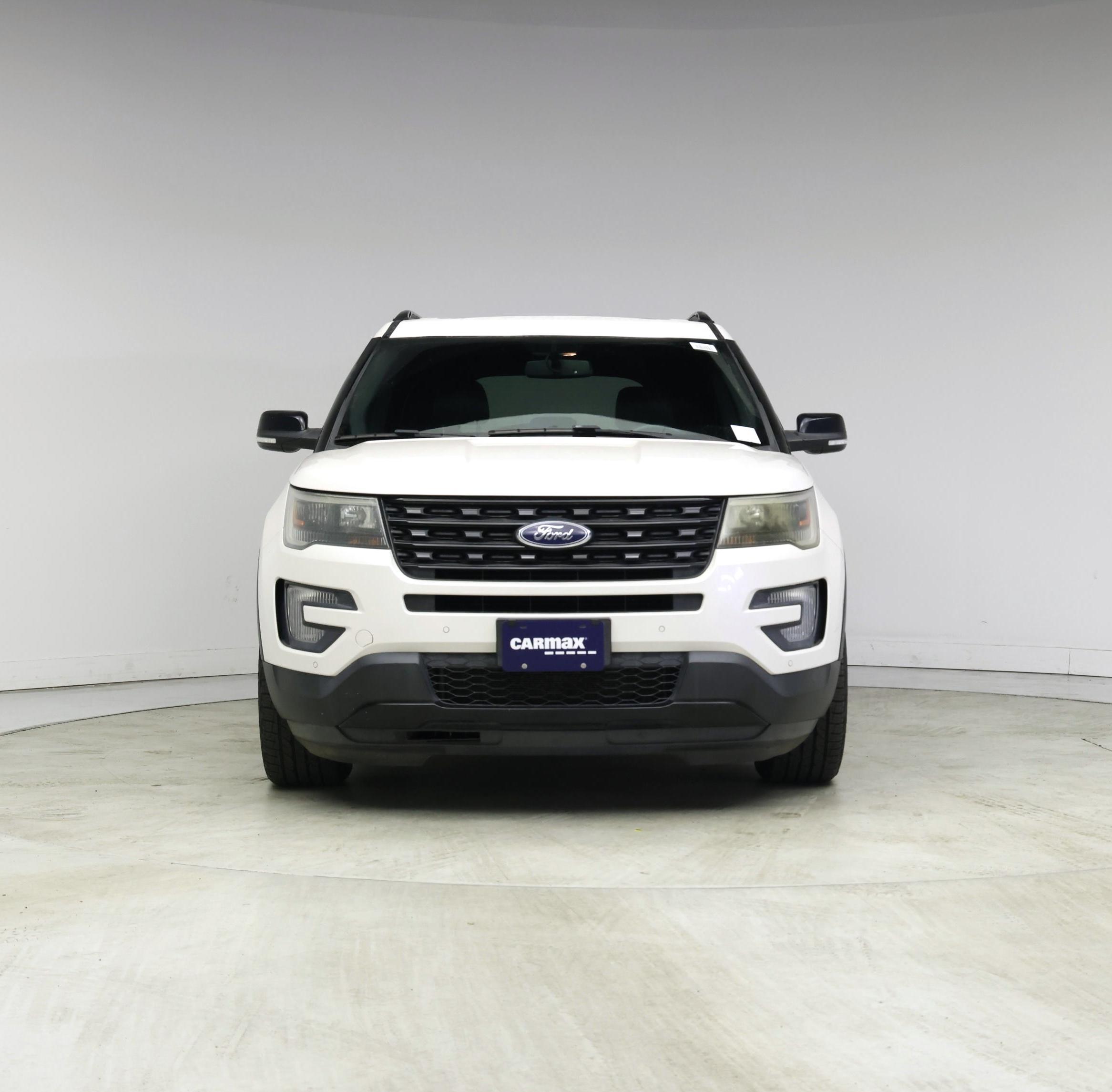 Thumbnail: 2017 Ford Explorer - 5