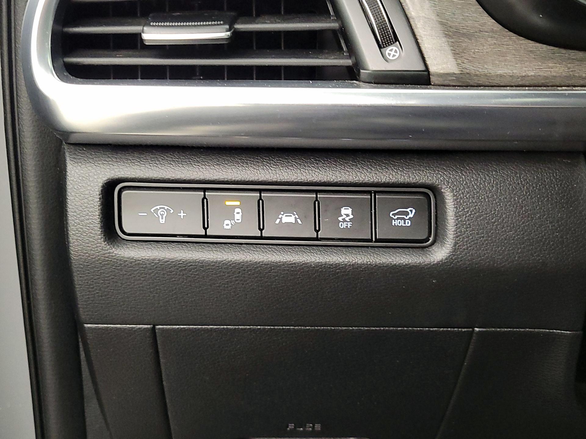 Thumbnail: 2022 Kia Telluride - 13