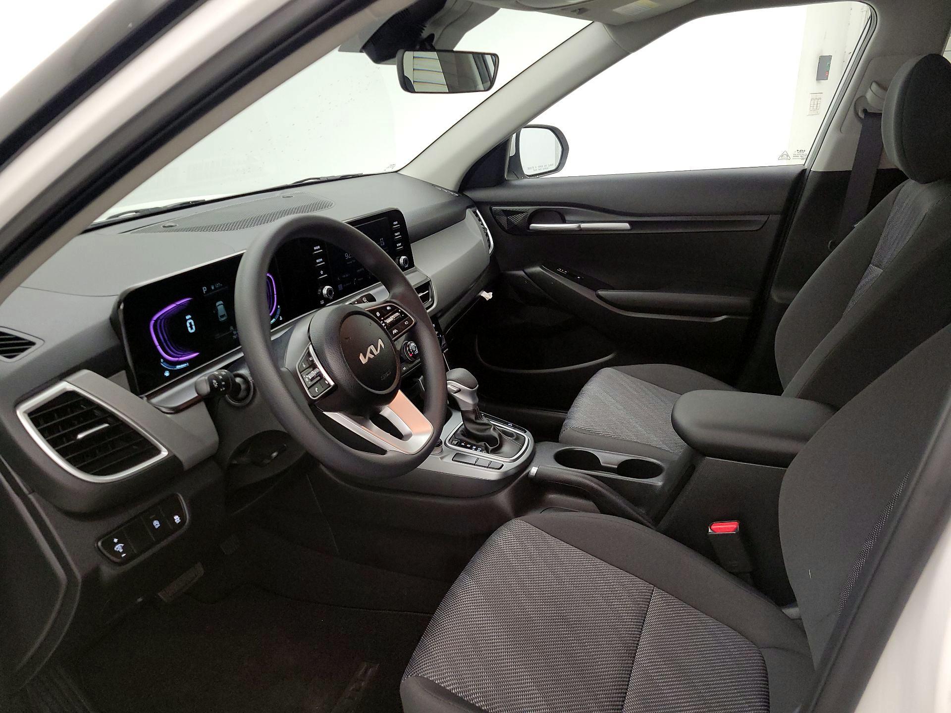 Thumbnail: 2025 Kia Seltos - 11