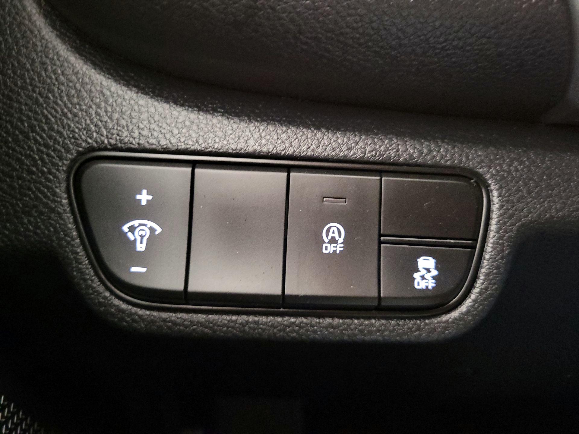 Thumbnail: 2025 Kia Seltos - 13