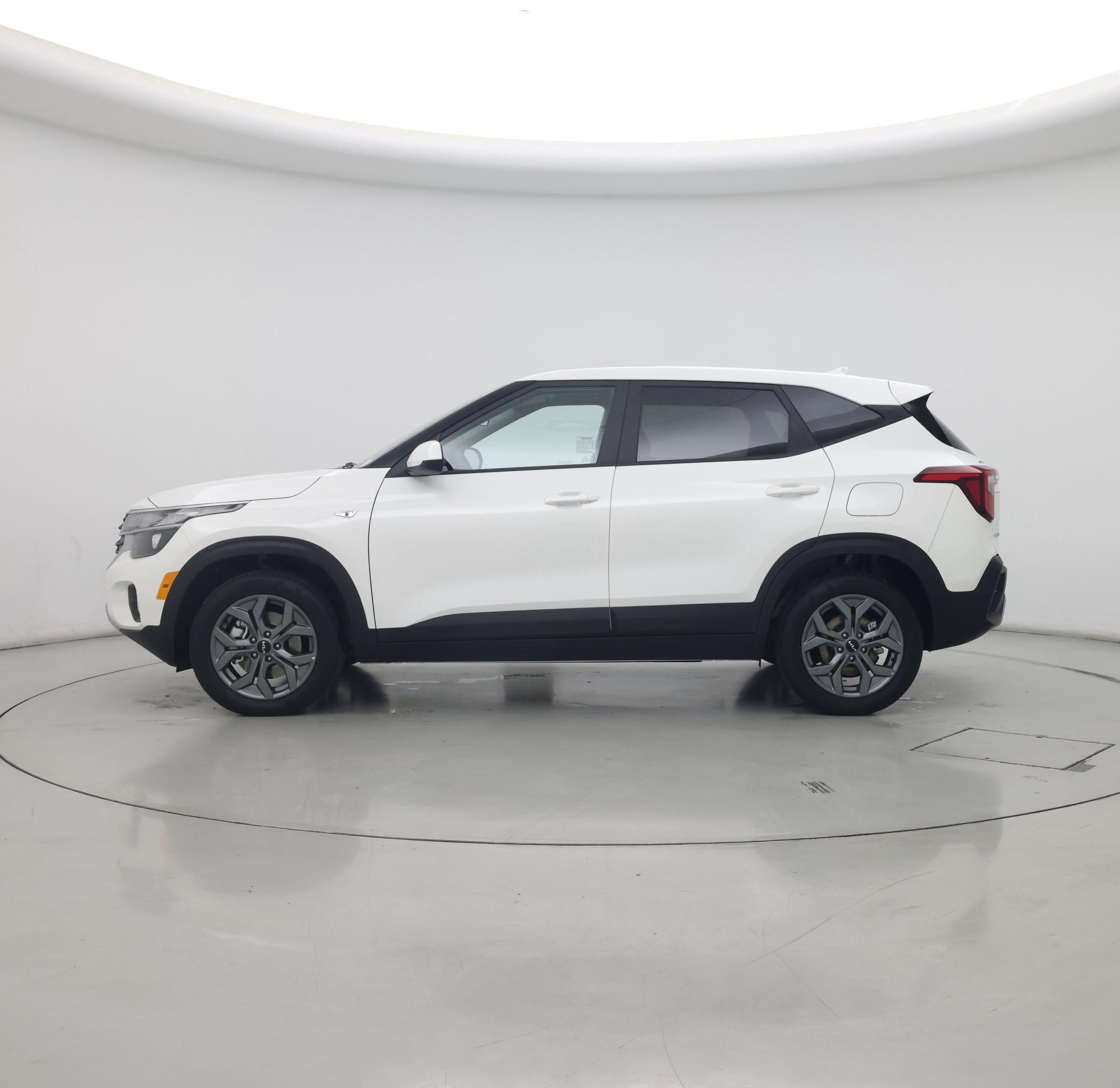 Thumbnail: 2025 Kia Seltos - 3