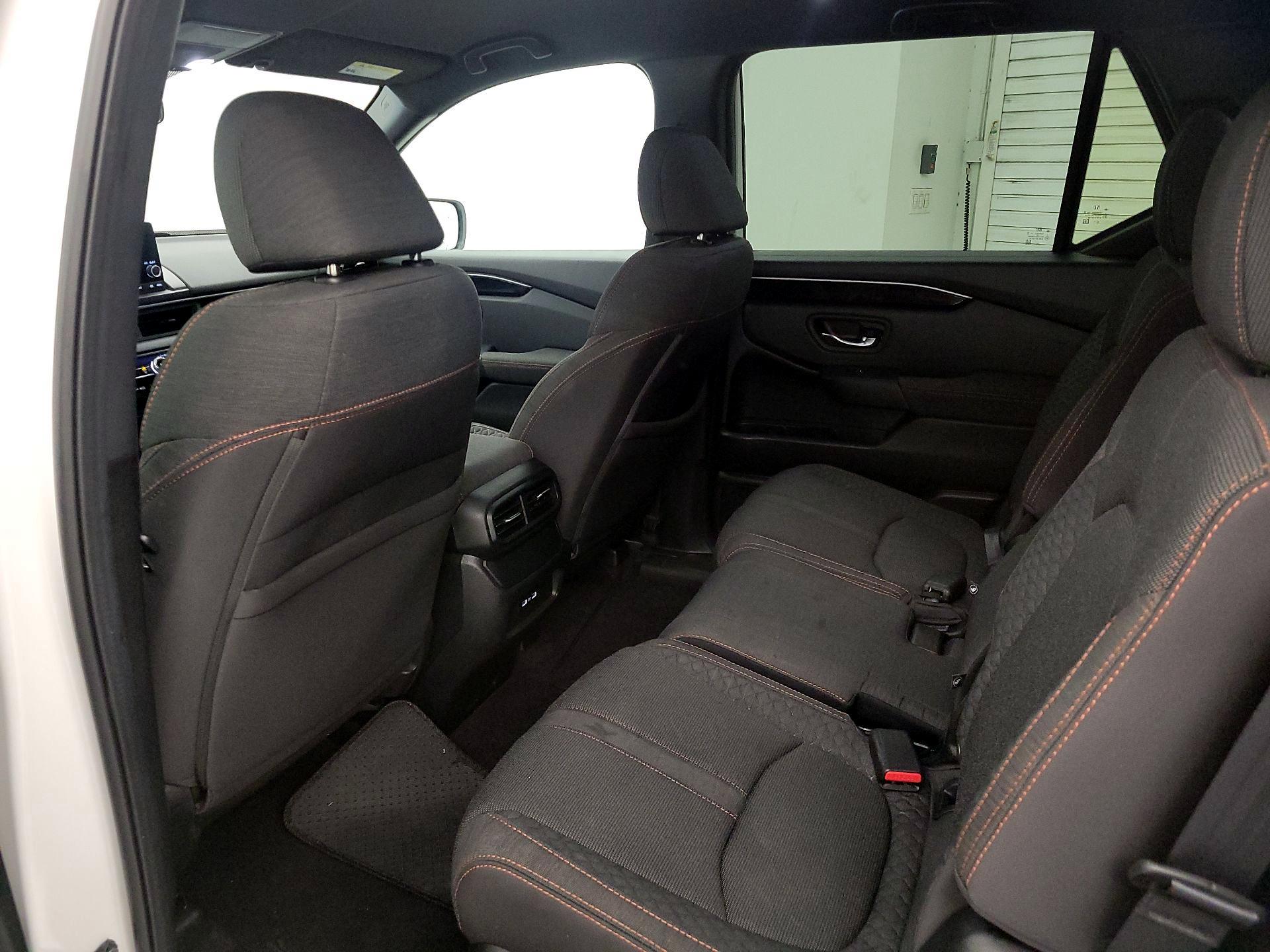 Thumbnail: 2023 Honda Pilot - 19