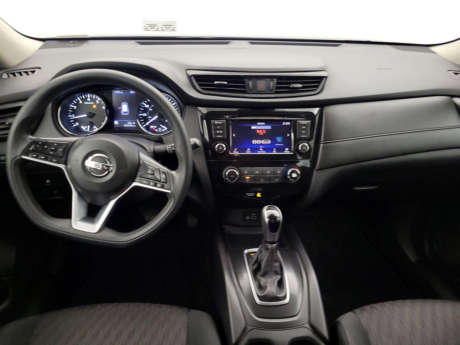 Thumbnail: 2019 Nissan Rogue - 9