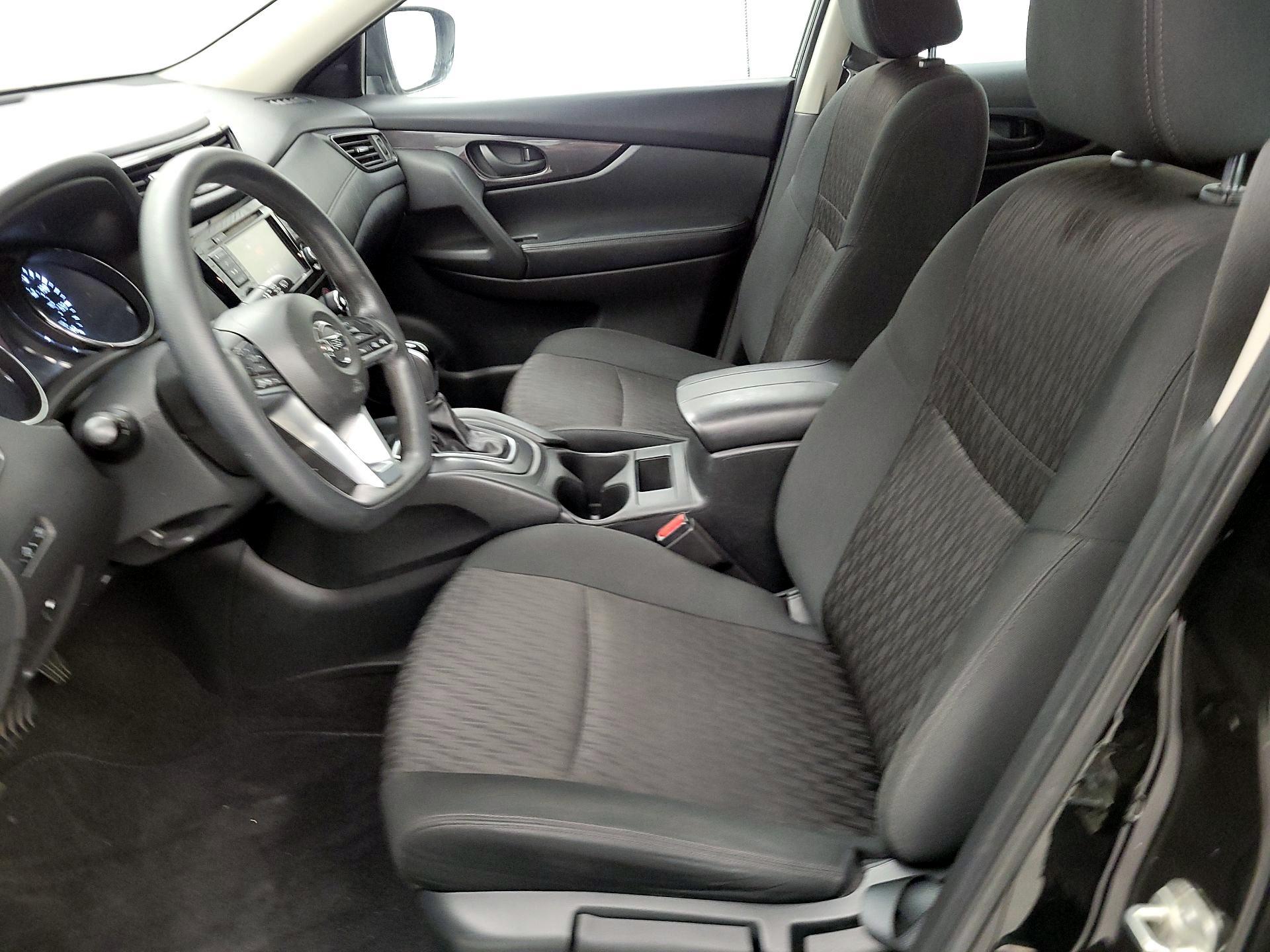 Thumbnail: 2019 Nissan Rogue - 11