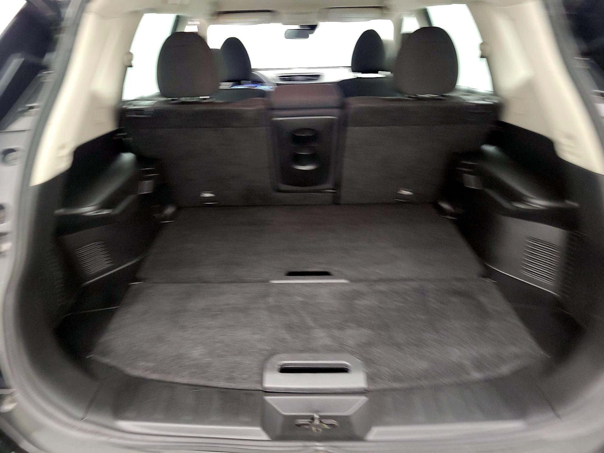 Thumbnail: 2019 Nissan Rogue - 20