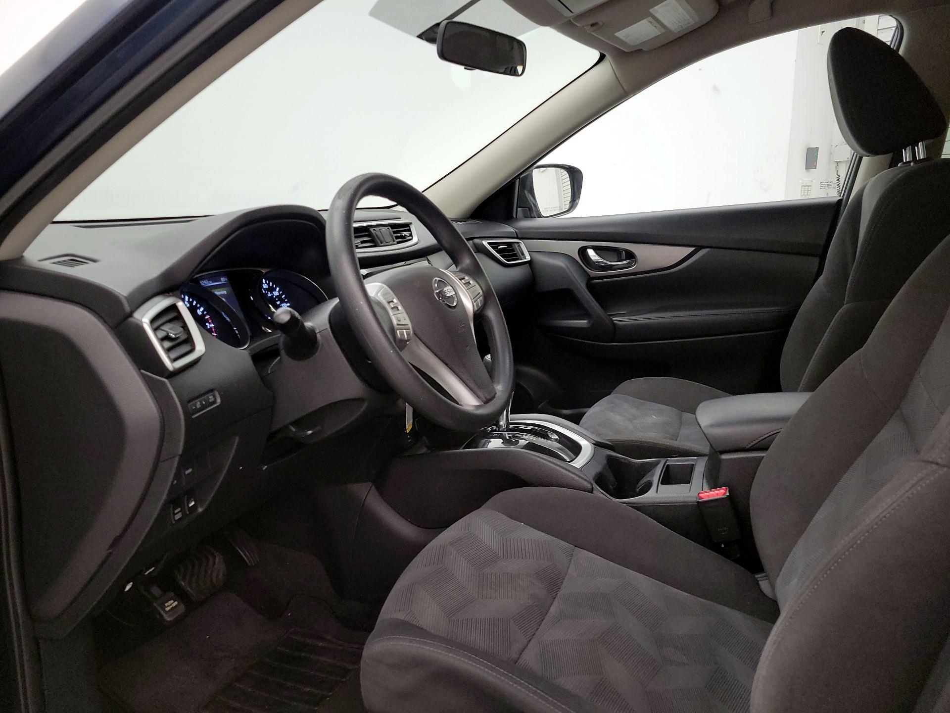 Thumbnail: 2016 Nissan Rogue - 11