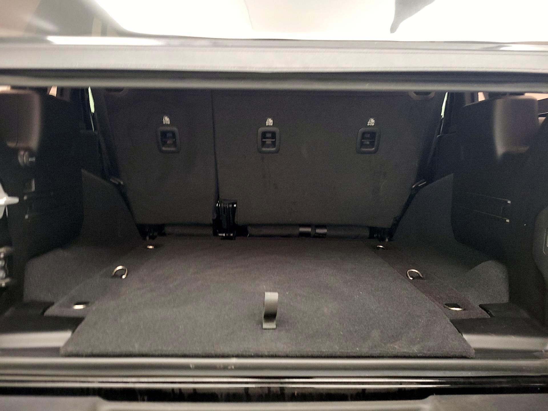 Thumbnail: 2022 Jeep Wrangler - 20