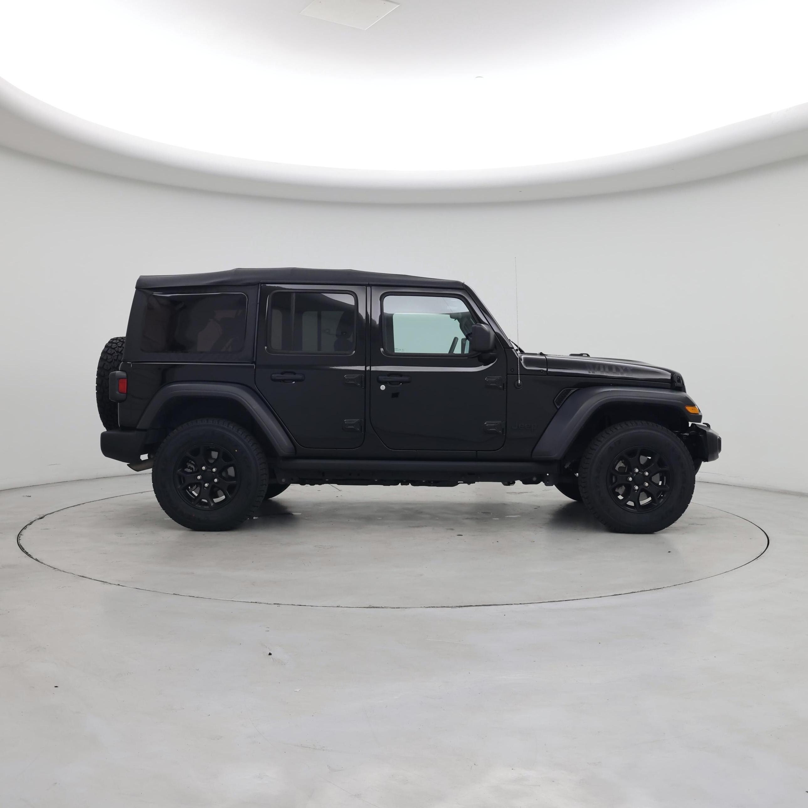 Thumbnail: 2022 Jeep Wrangler - 7