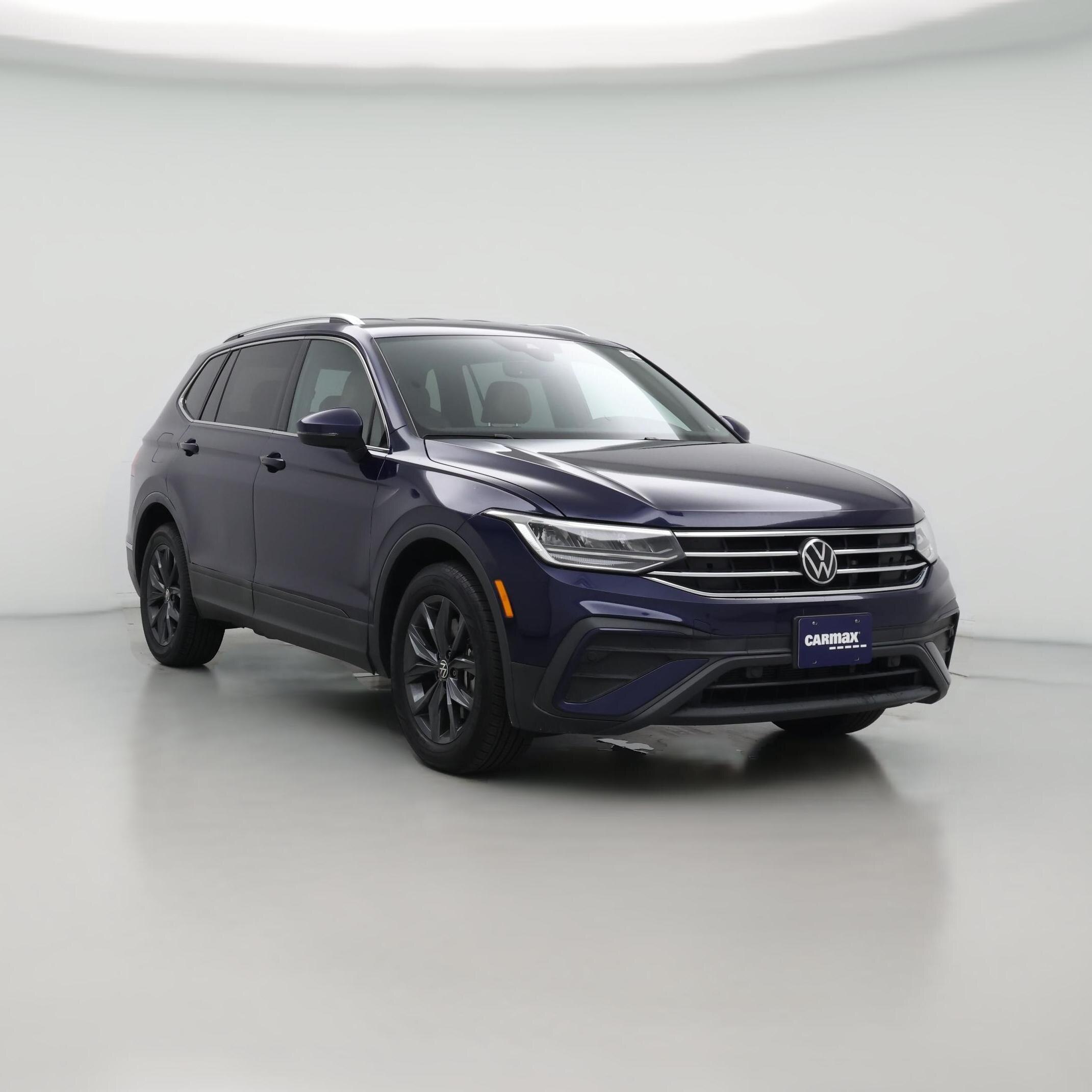 Thumbnail: 2022 Volkswagen Tiguan - 1