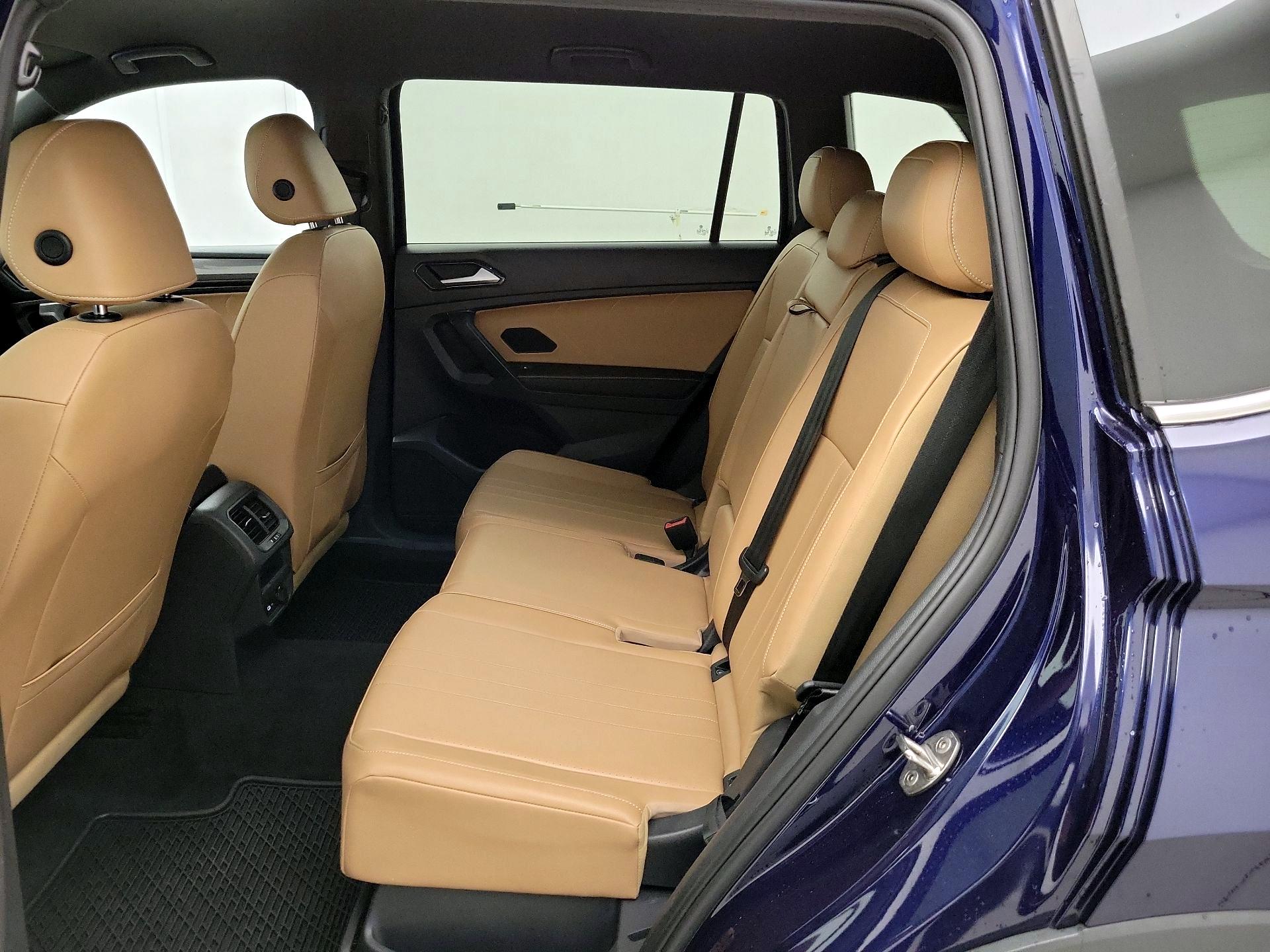 Thumbnail: 2022 Volkswagen Tiguan - 19