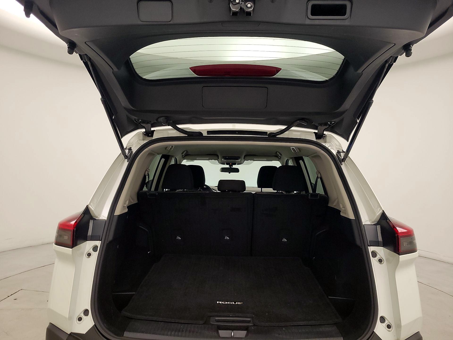 Thumbnail: 2021 Nissan Rogue - 20