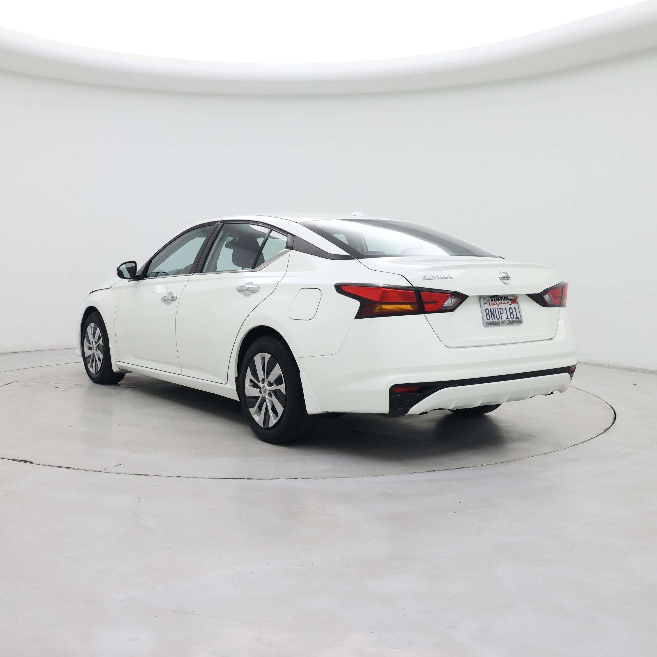 Thumbnail: 2020 Nissan Altima - 2