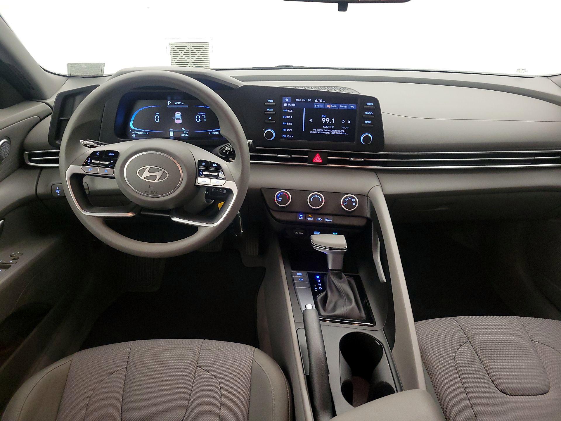Thumbnail: 2024 Hyundai Elantra - 9