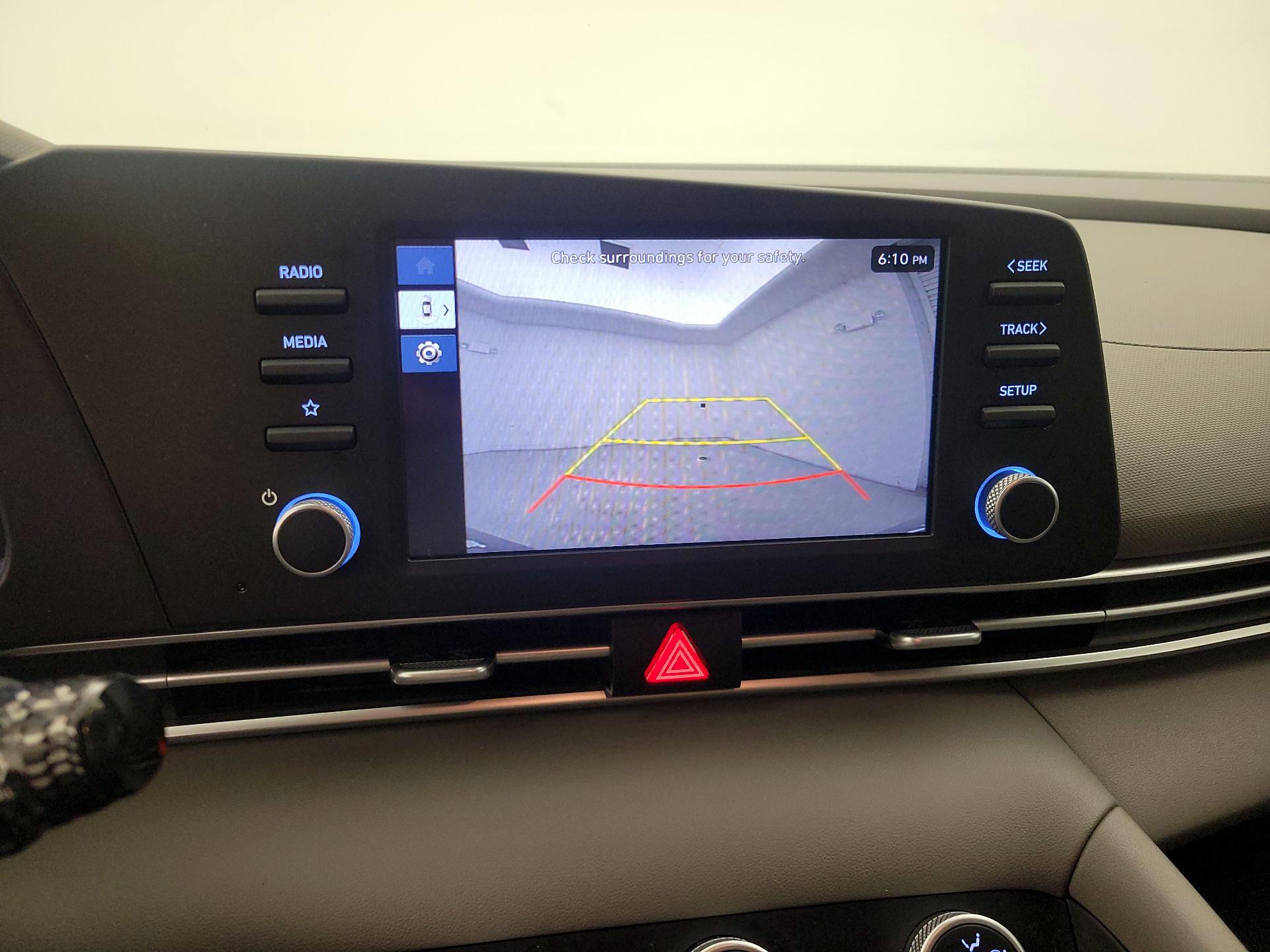 Thumbnail: 2024 Hyundai Elantra - 14