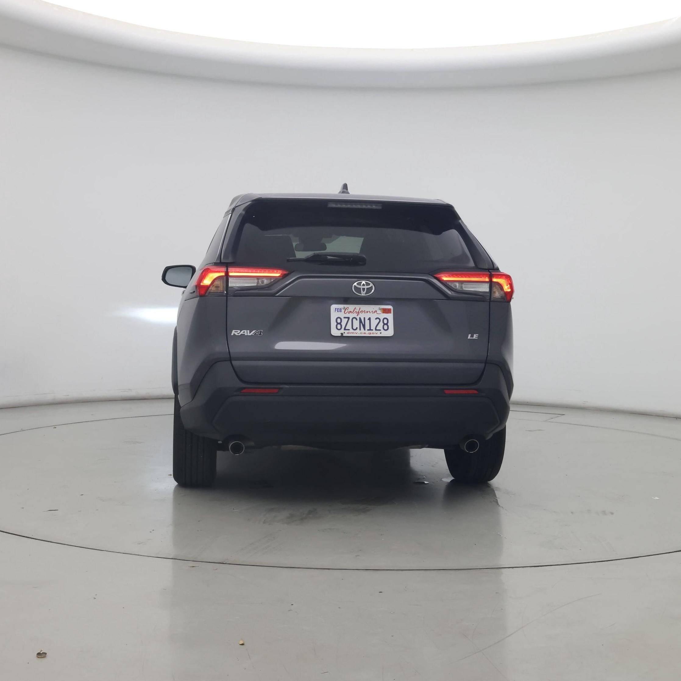 Thumbnail: 2022 Toyota RAV4 - 6