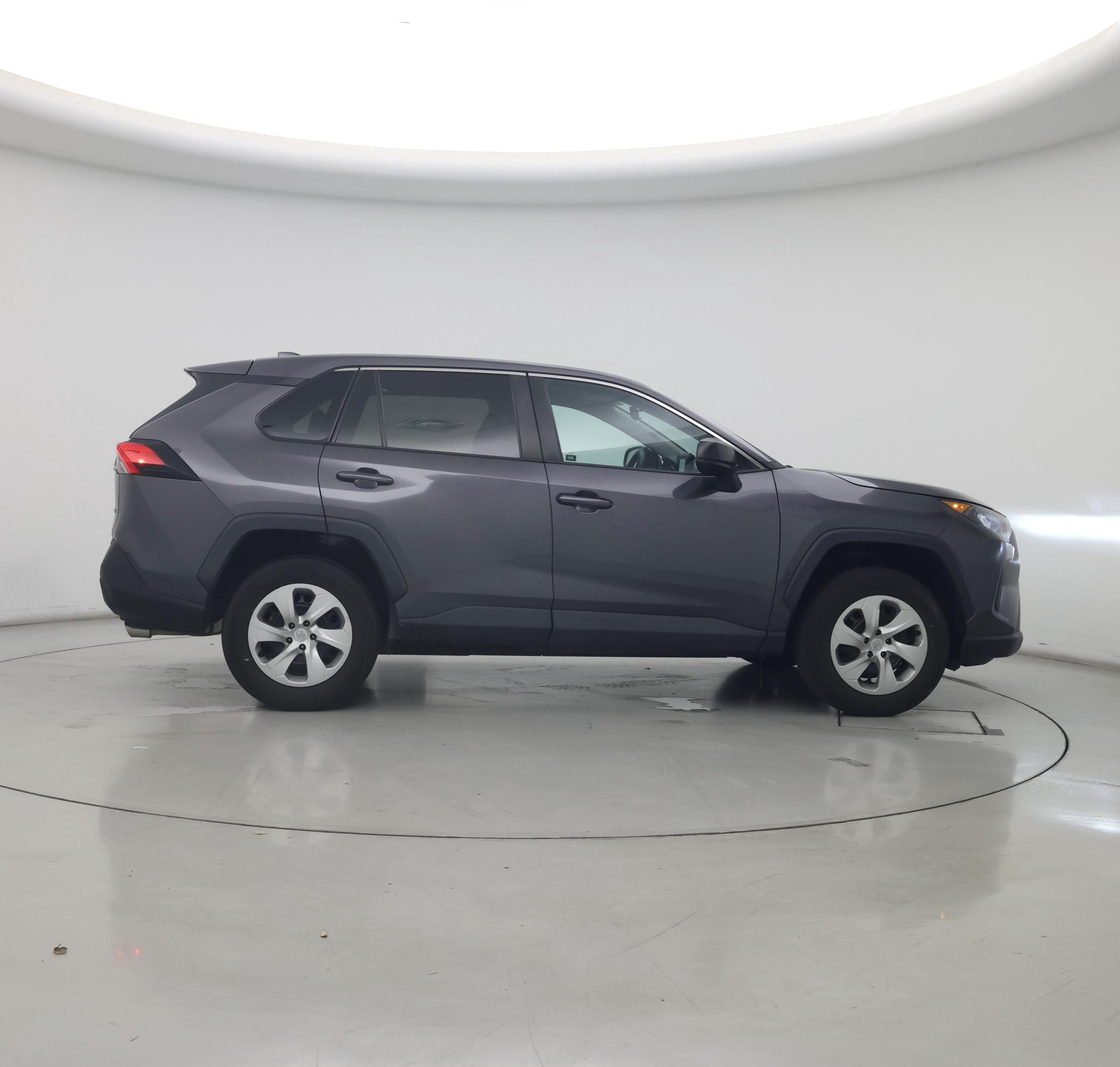 Thumbnail: 2022 Toyota RAV4 - 7