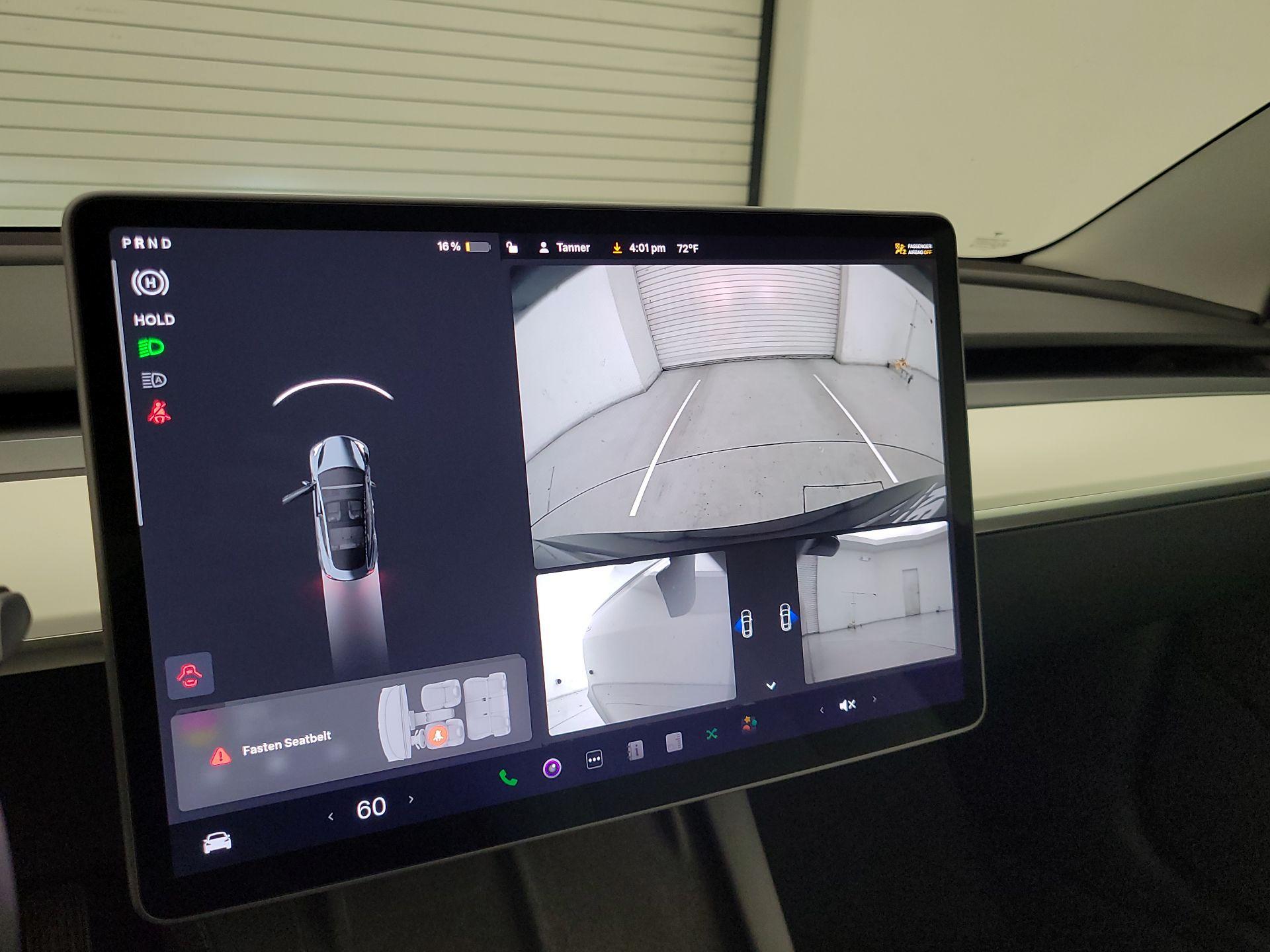 Thumbnail: 2022 Tesla Model 3 - 13