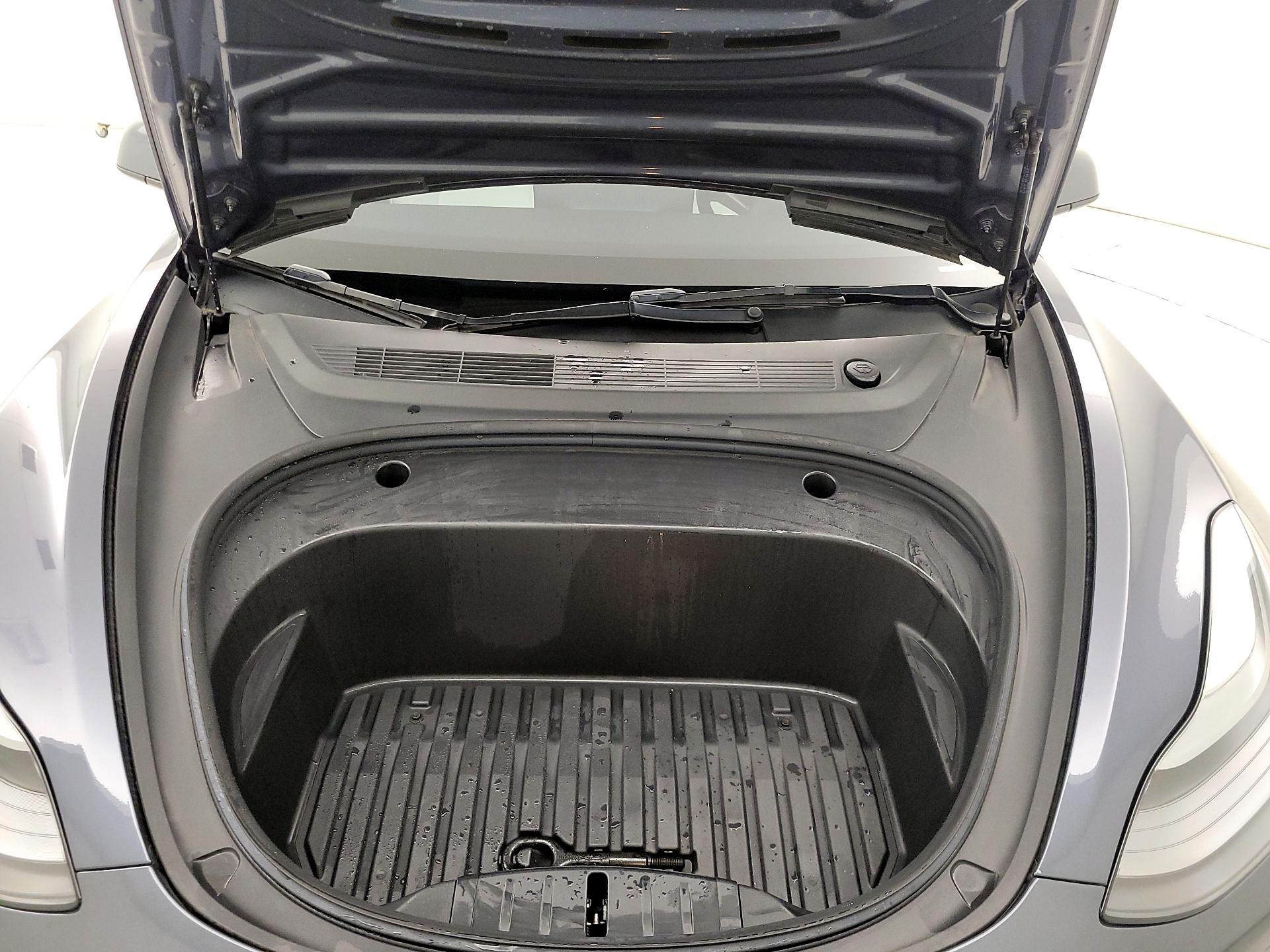 Thumbnail: 2022 Tesla Model 3 - 20