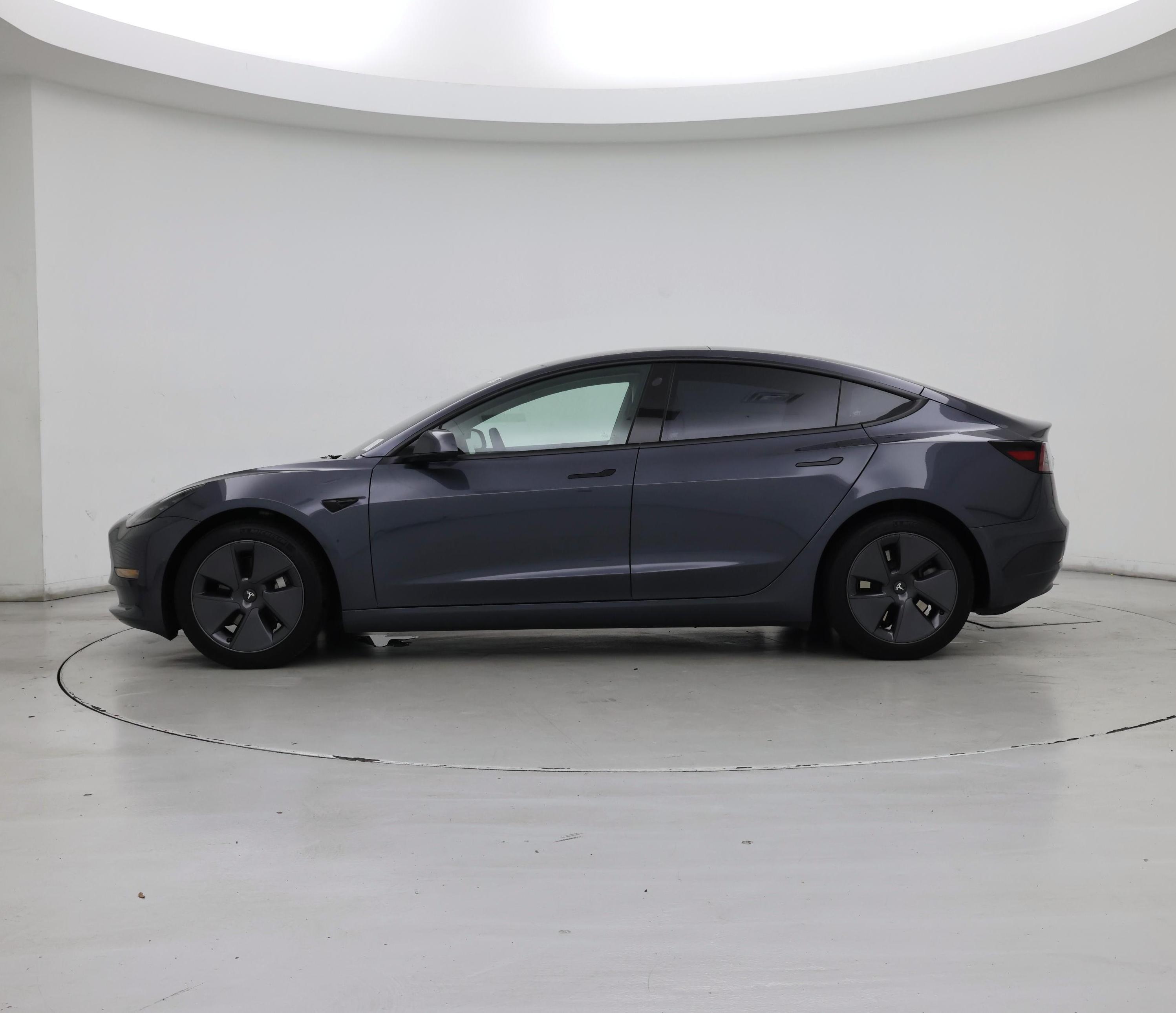 Thumbnail: 2022 Tesla Model 3 - 3