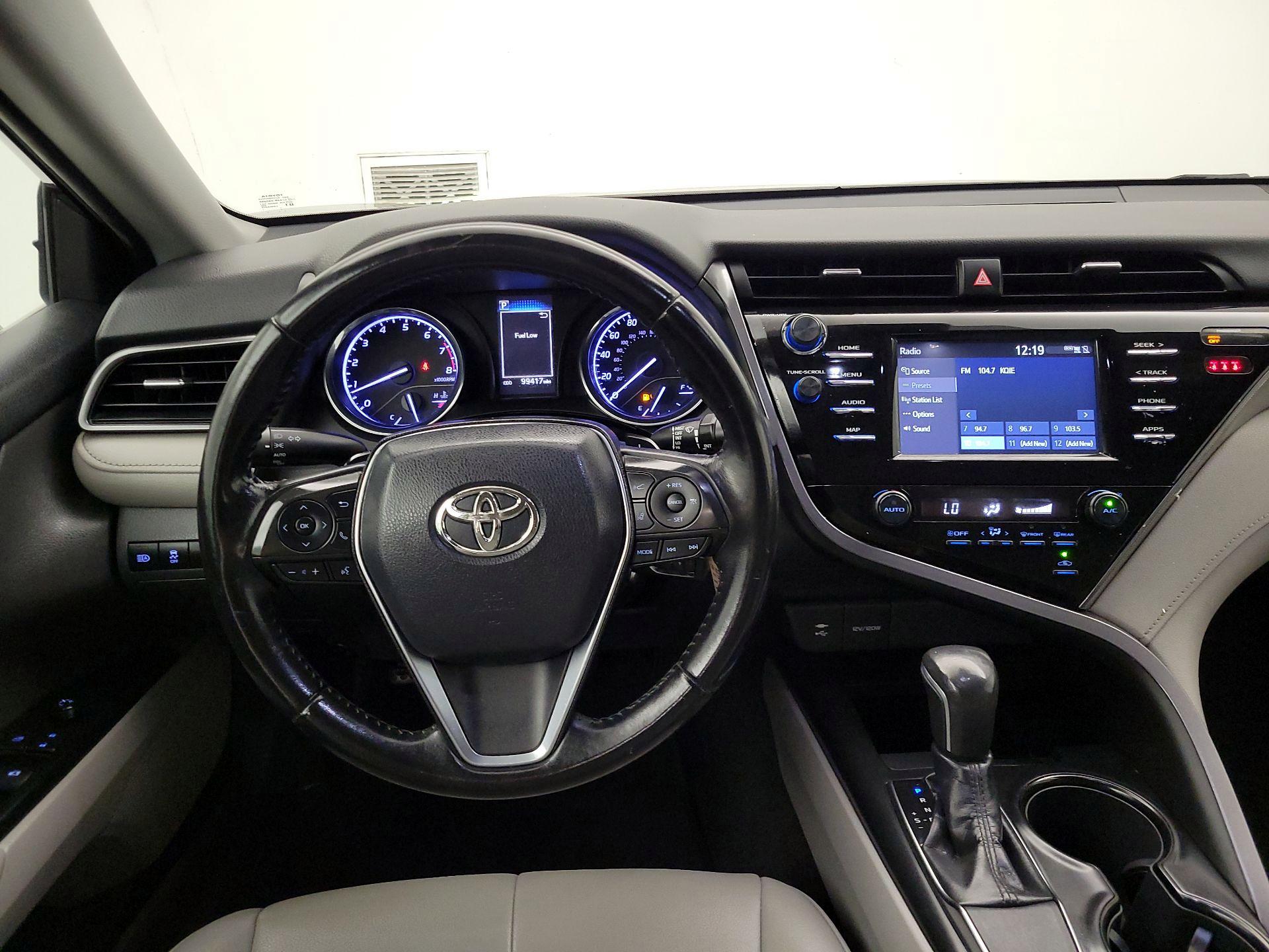 Thumbnail: 2019 Toyota Camry - 10