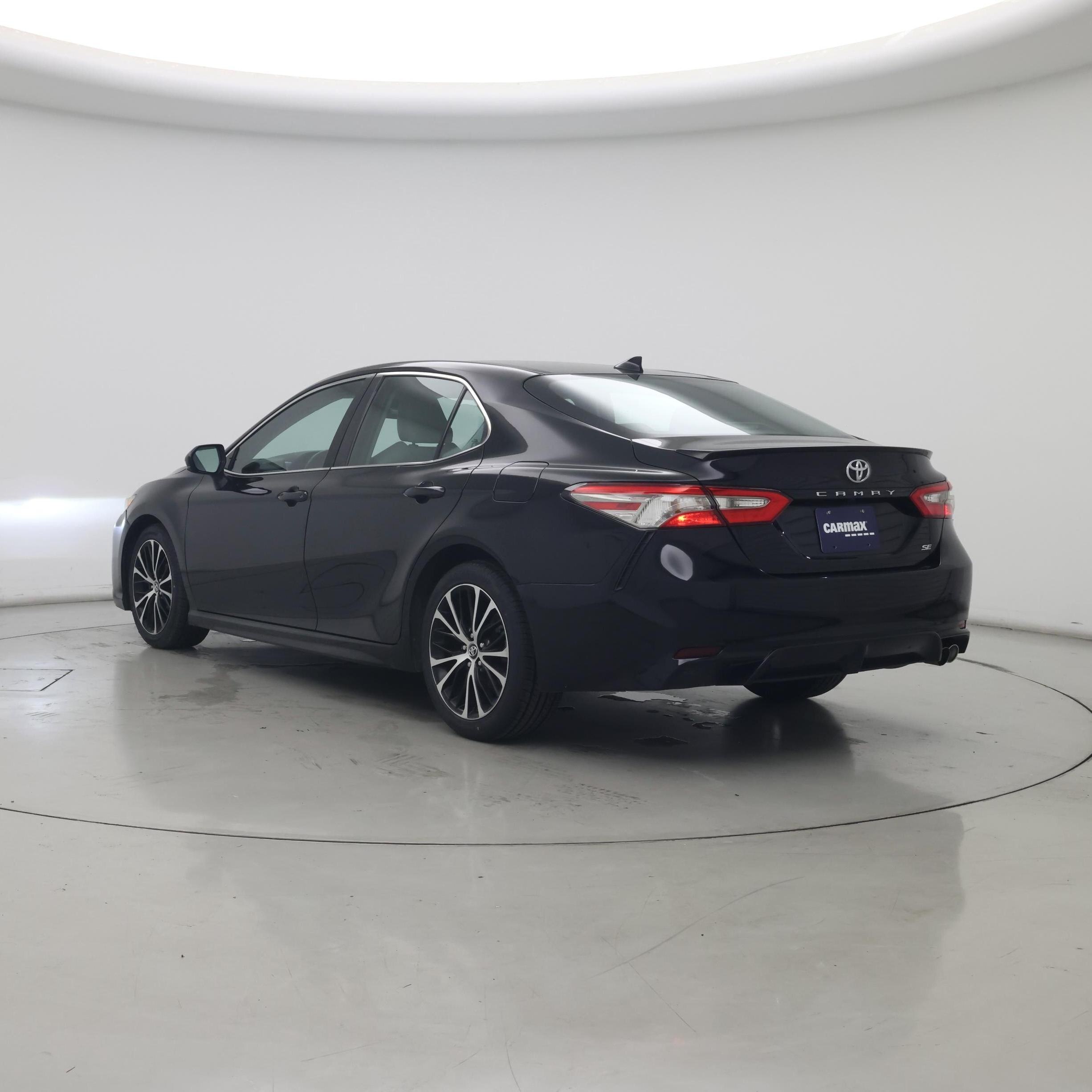 Thumbnail: 2019 Toyota Camry - 2
