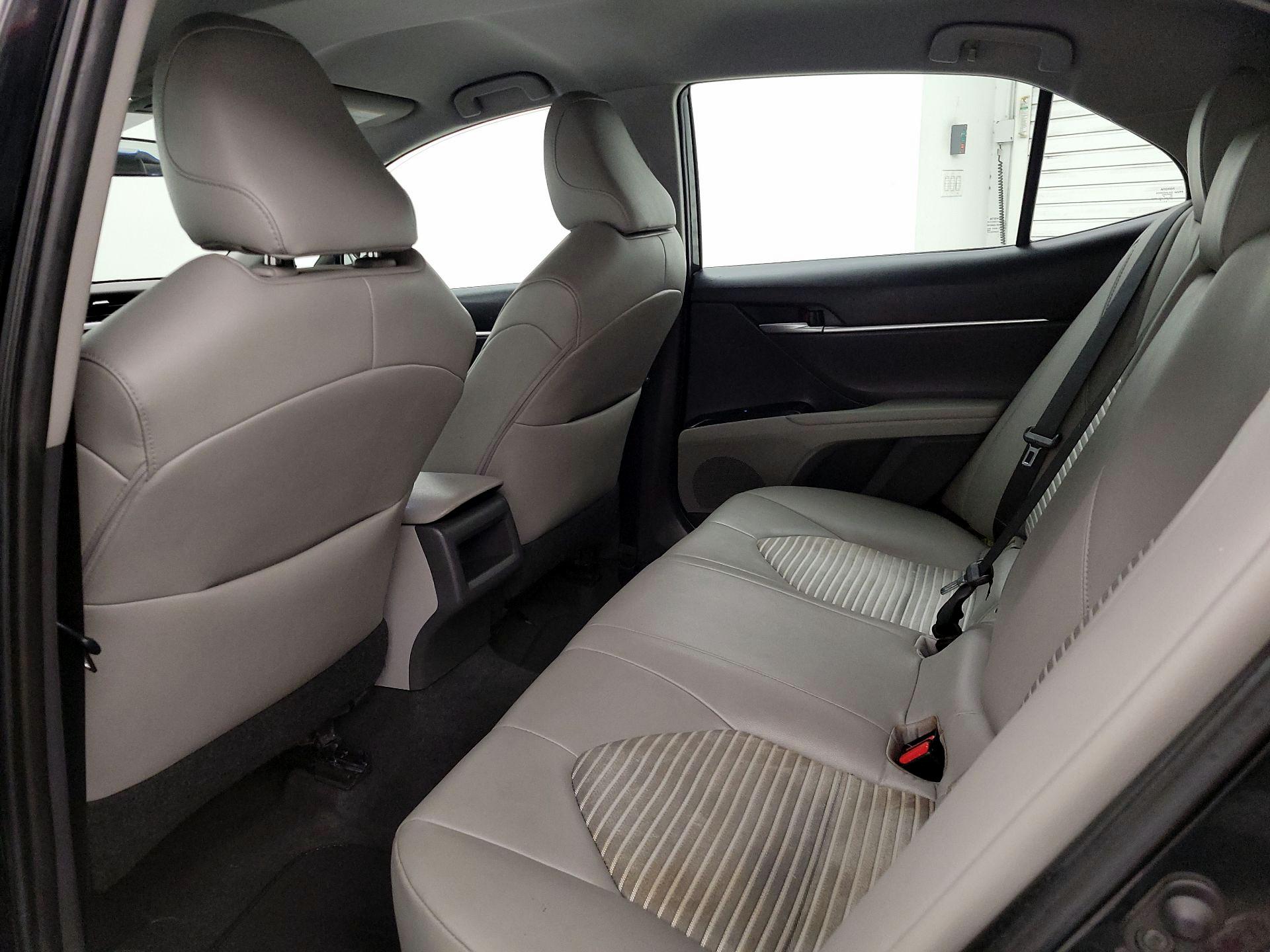 Thumbnail: 2019 Toyota Camry - 19