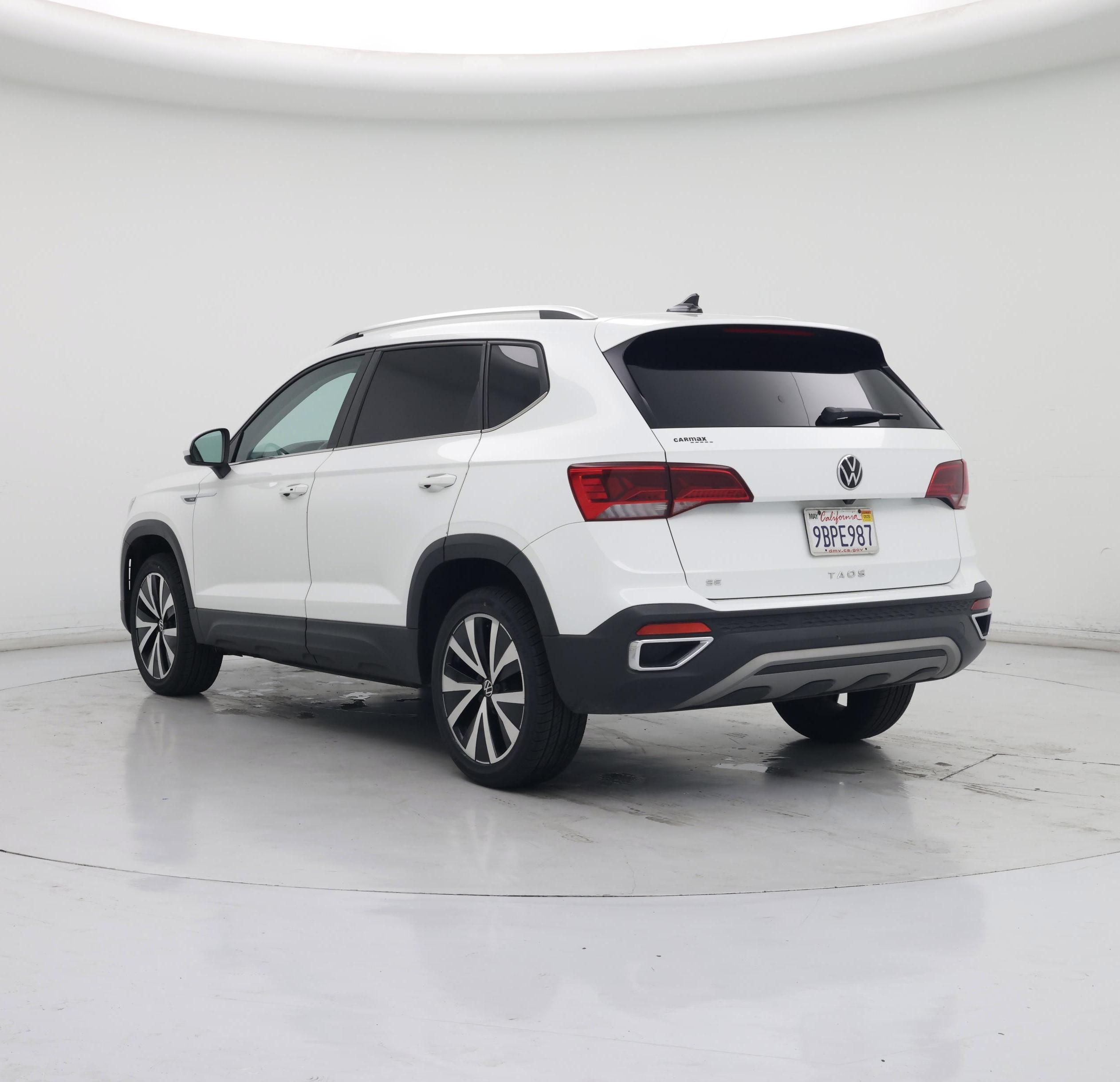 Thumbnail: 2022 Volkswagen Taos - 2