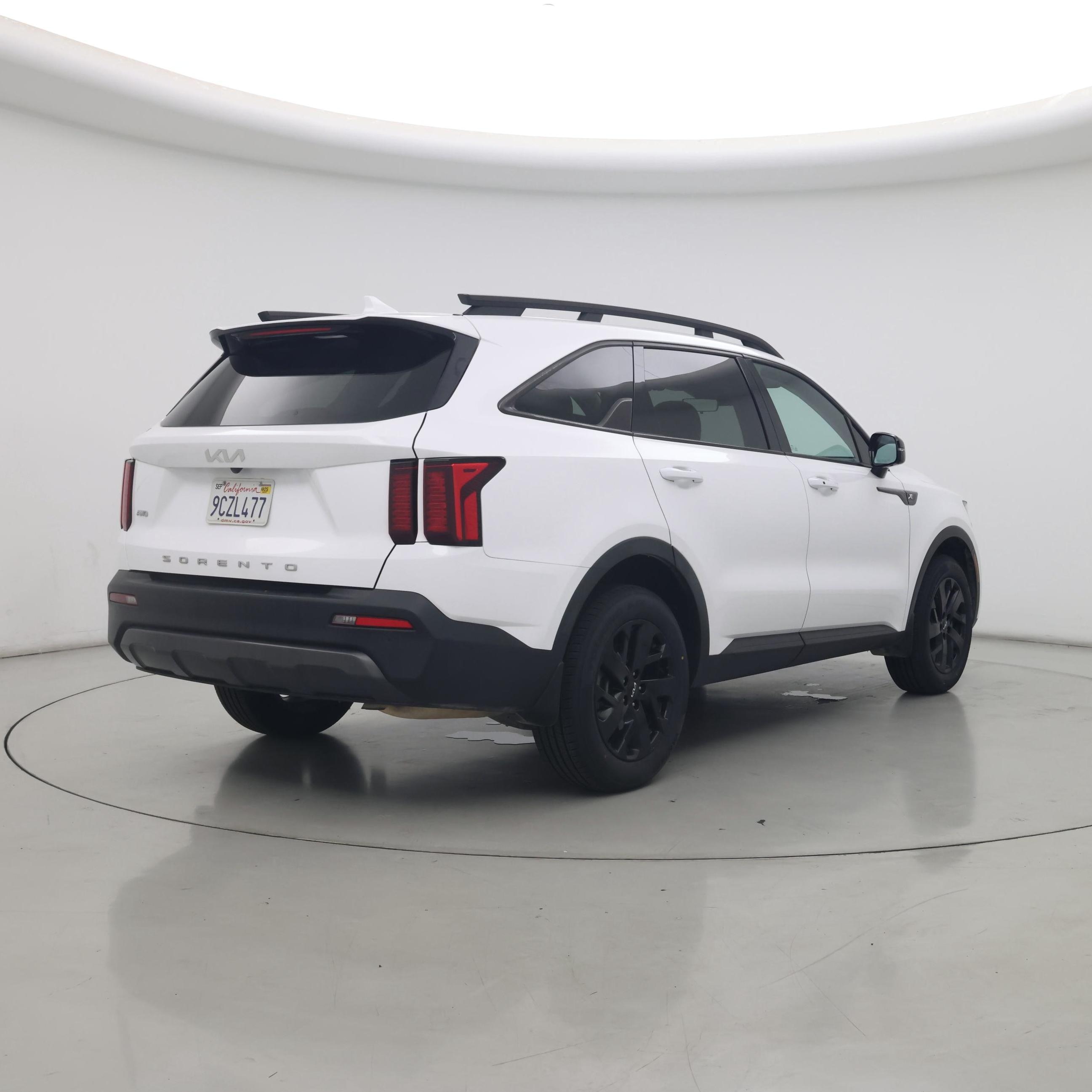 Thumbnail: 2022 Kia Sorento - 8