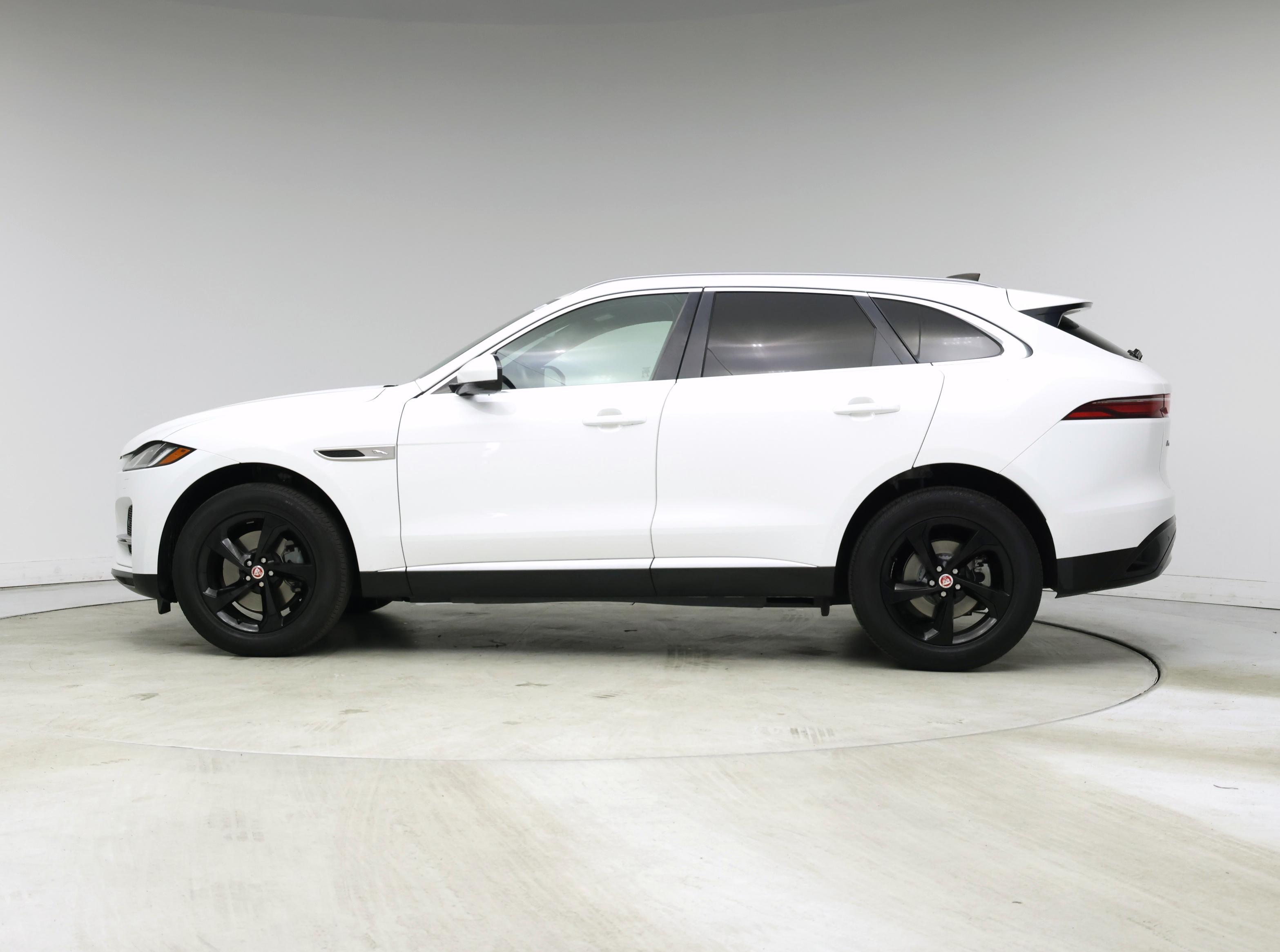 Thumbnail: 2023 Jaguar F-Pace - 3