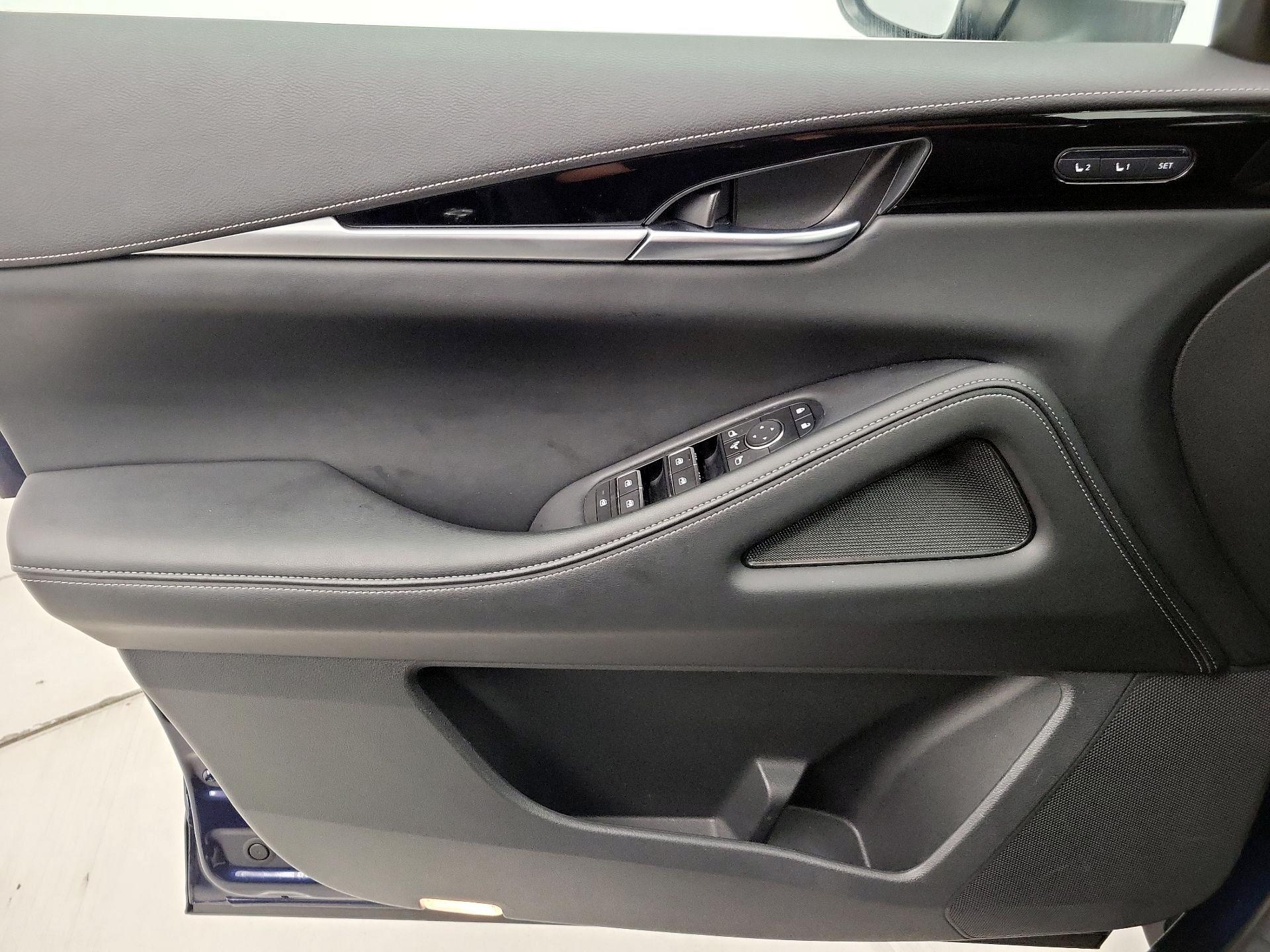 Thumbnail: 2024 INFINITI QX60 - 12