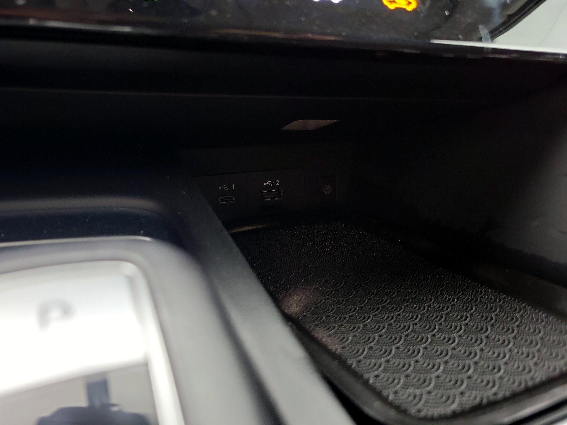 Thumbnail: 2024 INFINITI QX60 - 18