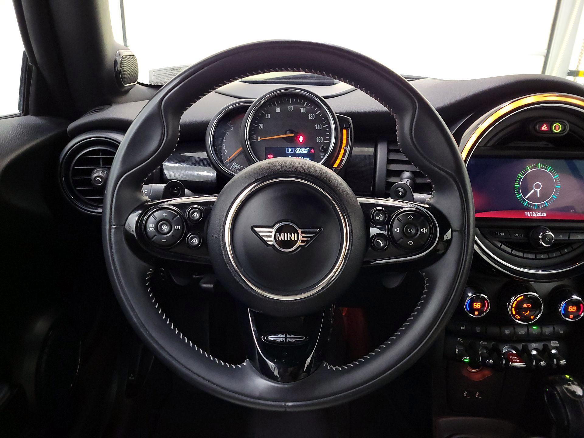 Thumbnail: 2019 MINI Cooper - 10