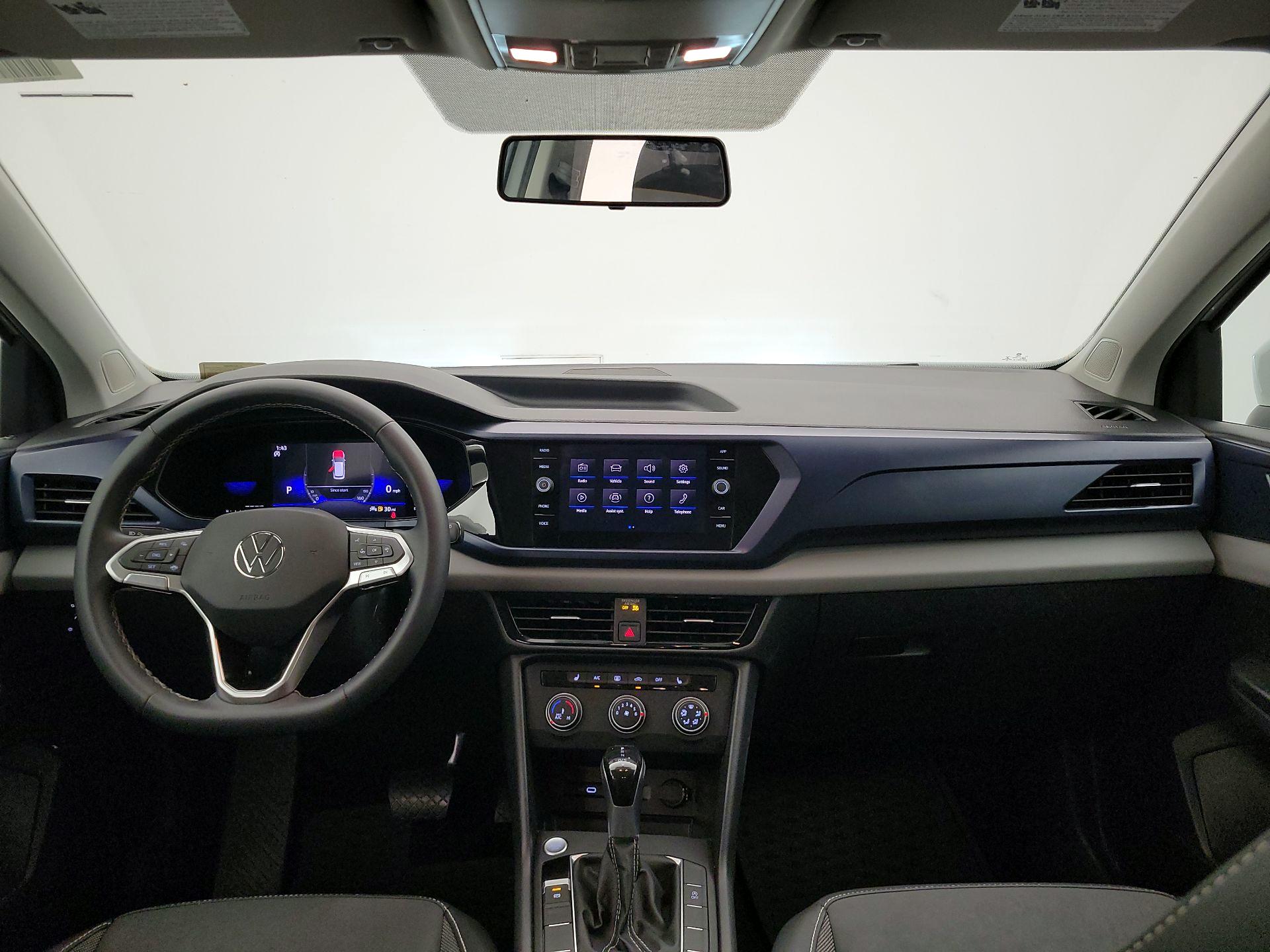 Thumbnail: 2022 Volkswagen Taos - 9