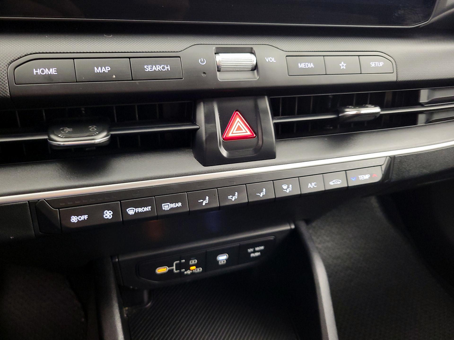 Thumbnail: 2025 Kia K4 - 16