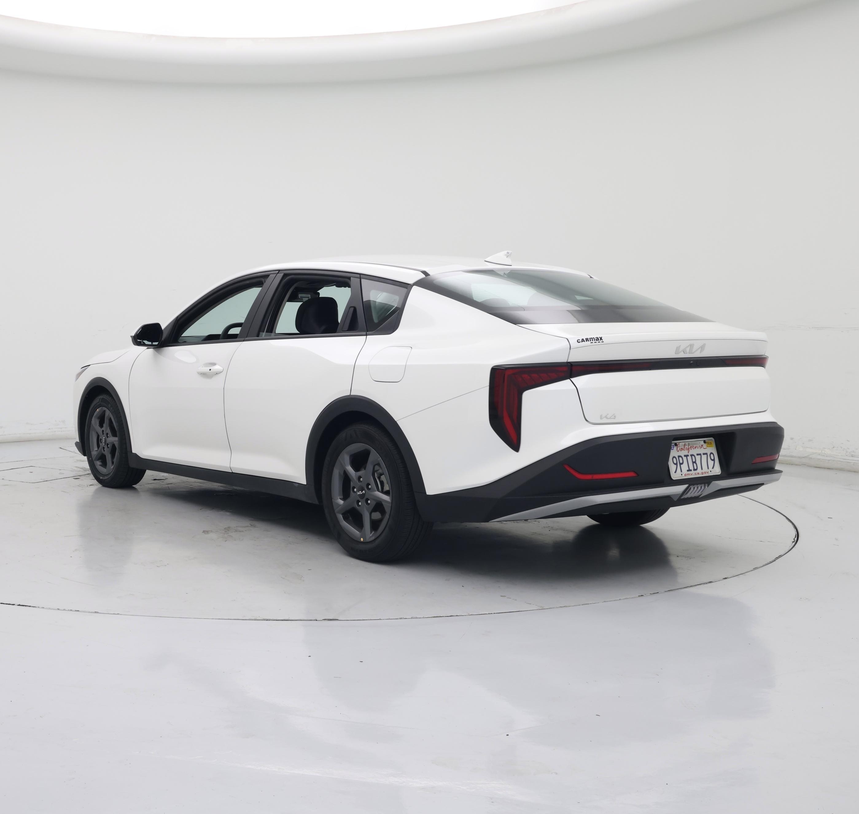 Thumbnail: 2025 Kia K4 - 2