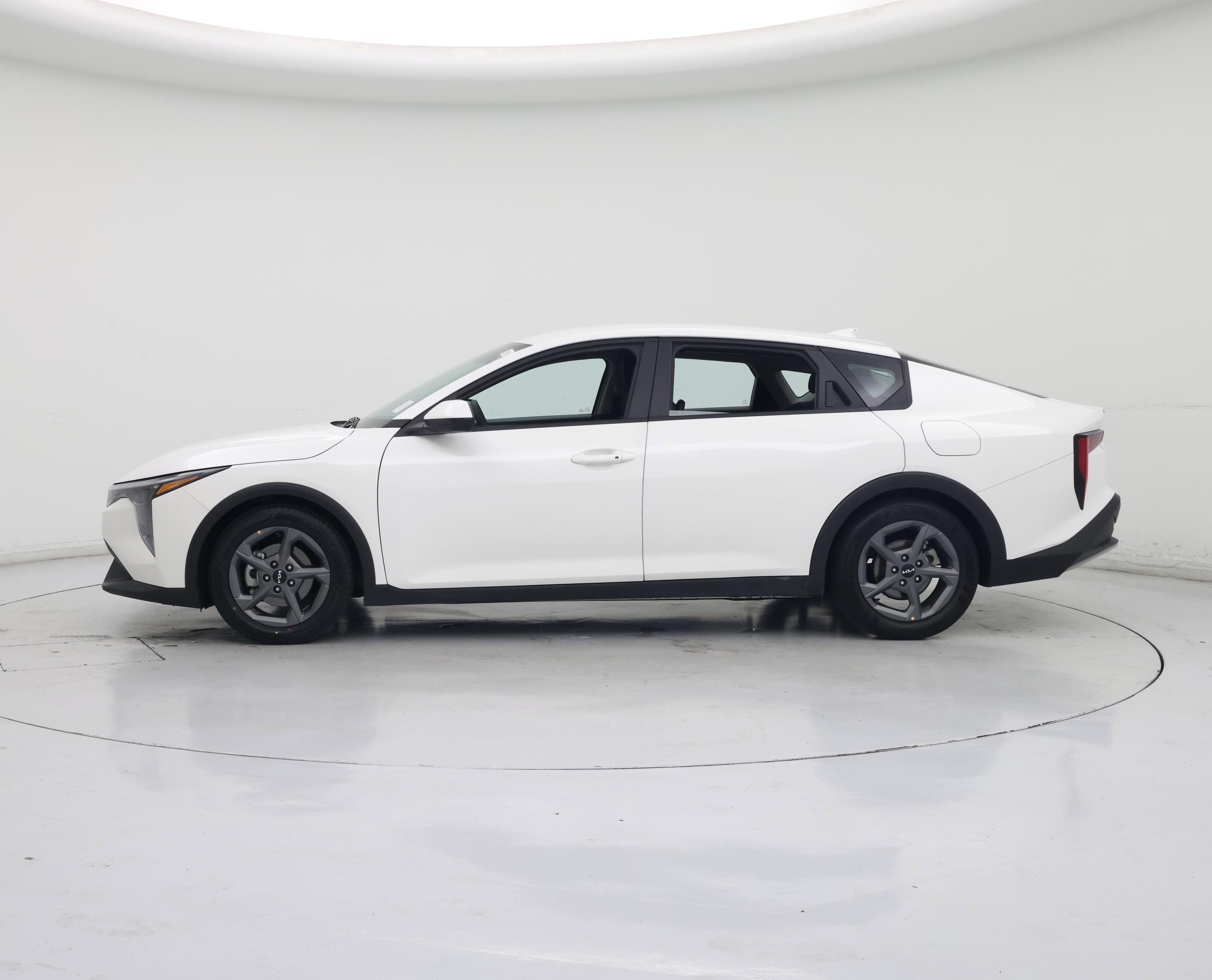 Thumbnail: 2025 Kia K4 - 3