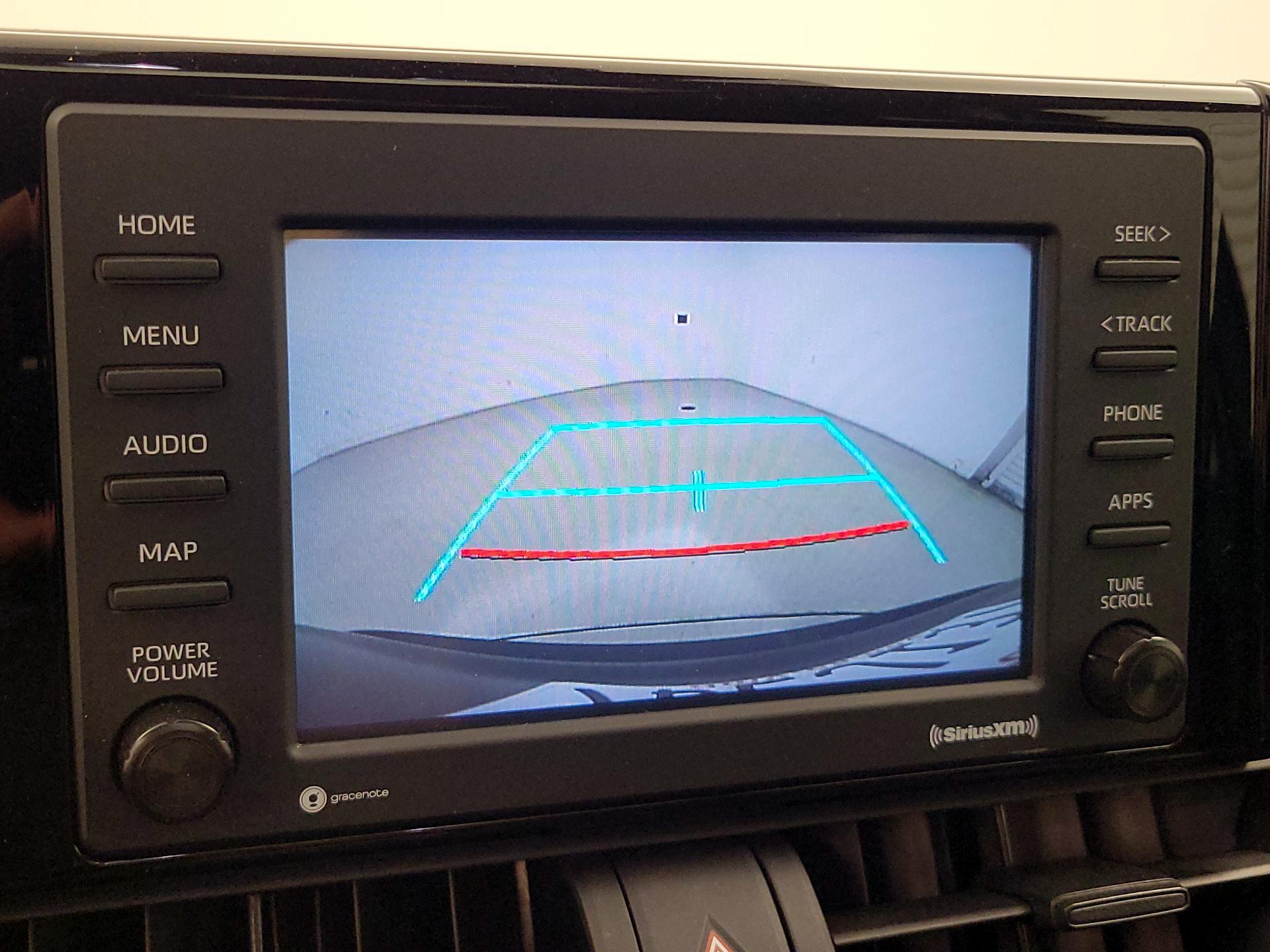 Thumbnail: 2022 Toyota RAV4 - 14