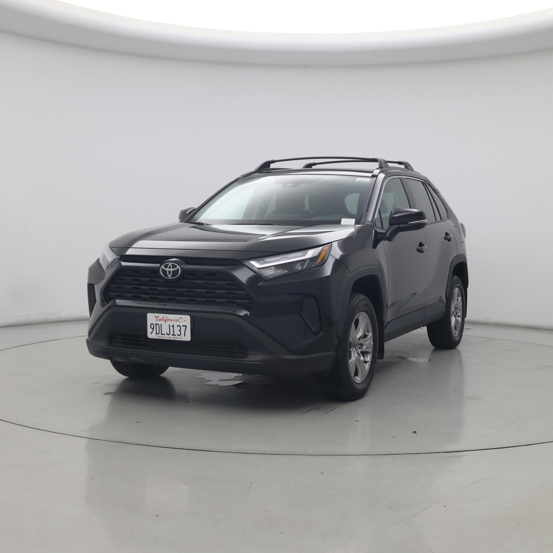 Thumbnail: 2022 Toyota RAV4 - 4