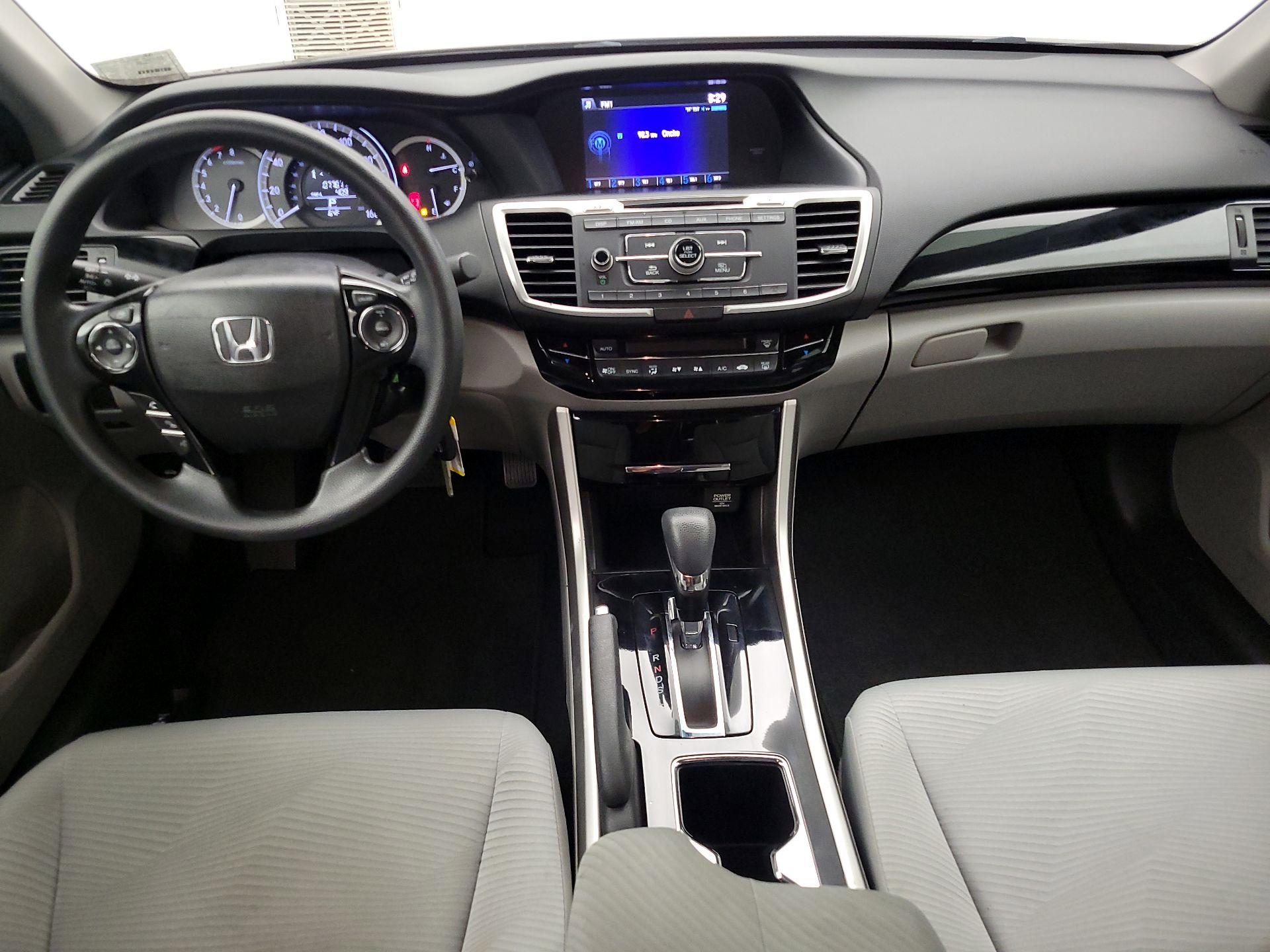 Thumbnail: 2017 Honda Accord - 9