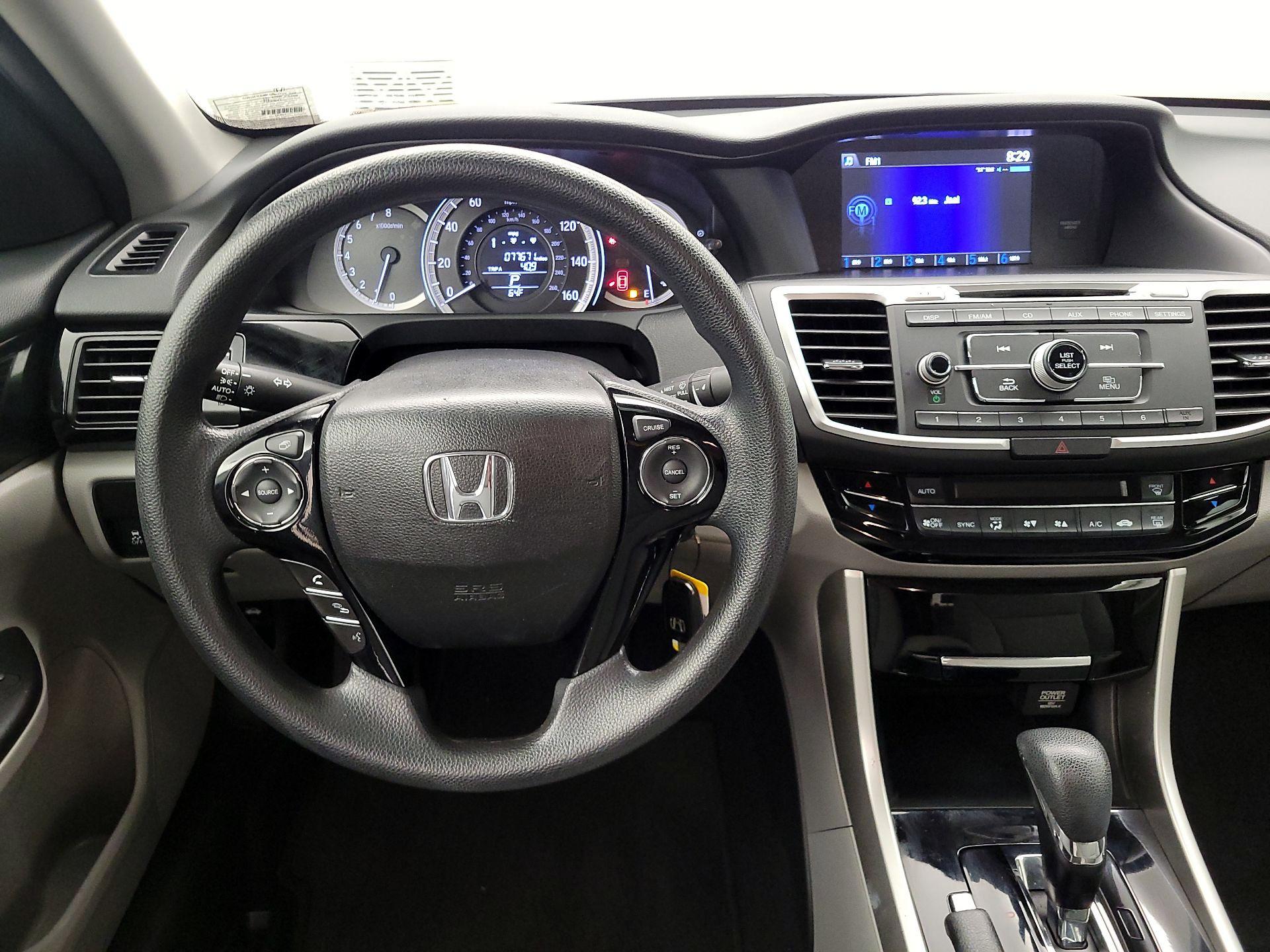 Thumbnail: 2017 Honda Accord - 10