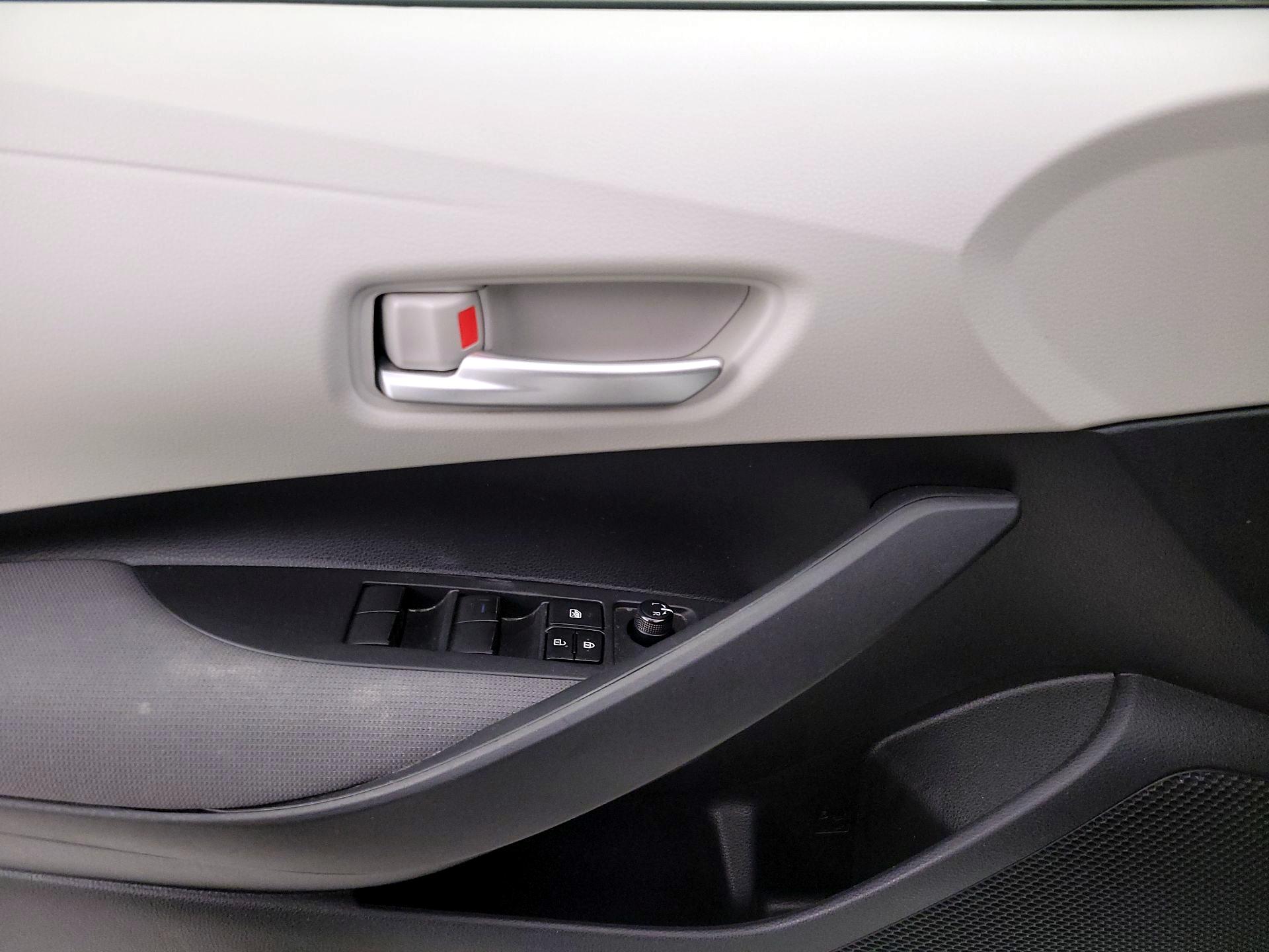 Thumbnail: 2020 Toyota Corolla - 12