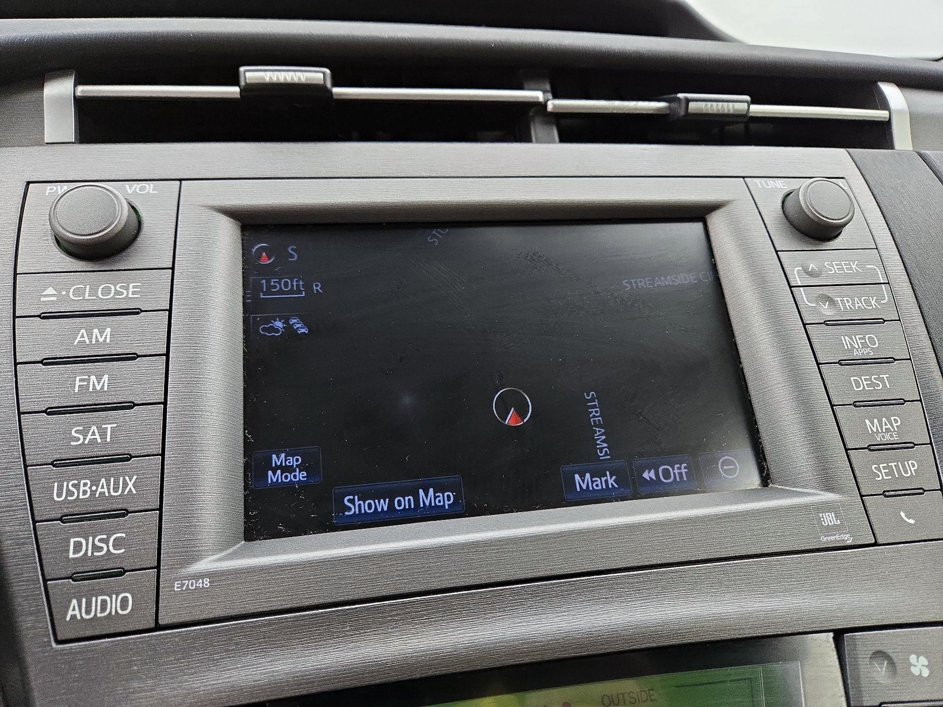 Thumbnail: 2014 Toyota Prius - 14