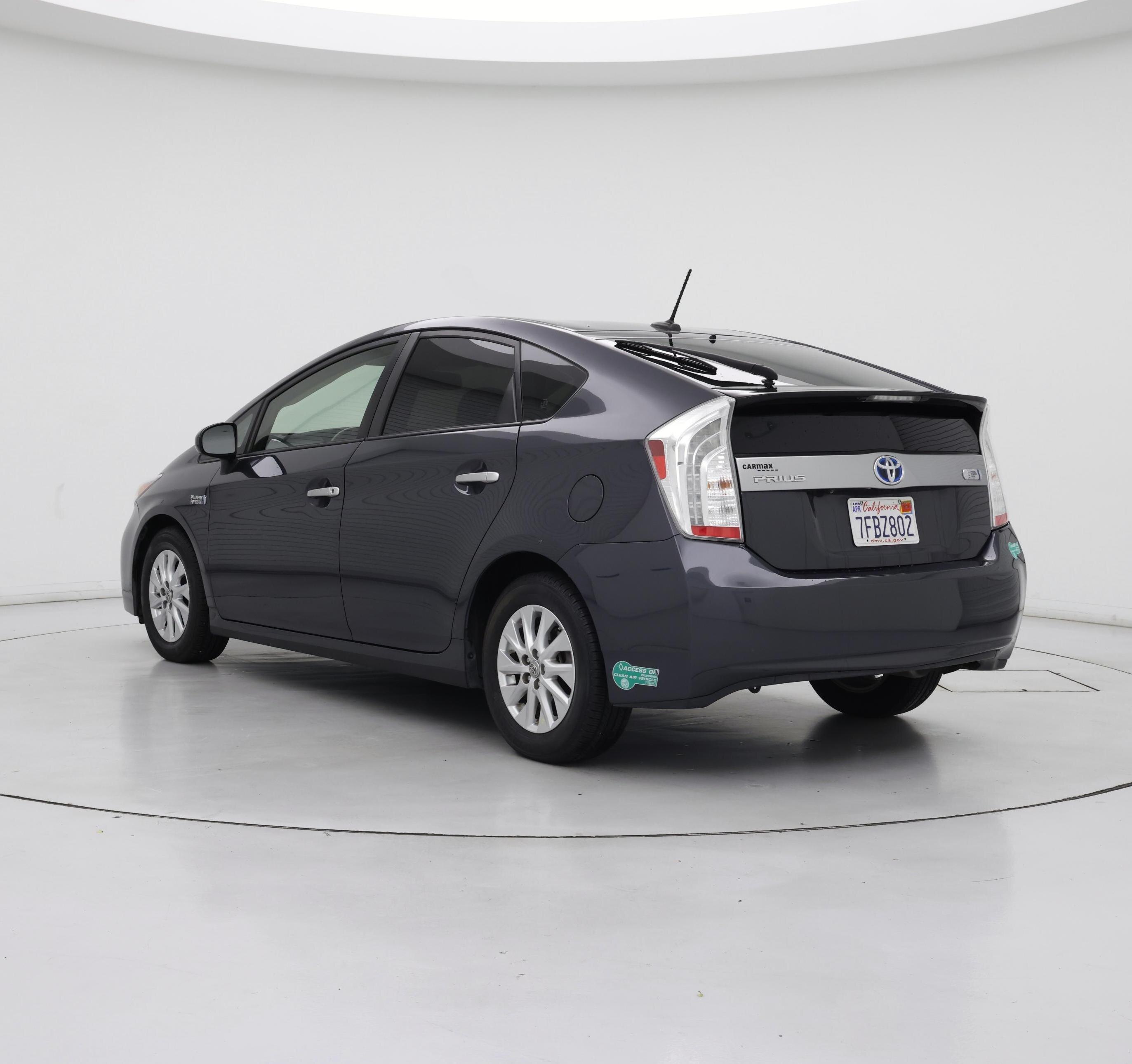 Thumbnail: 2014 Toyota Prius - 2