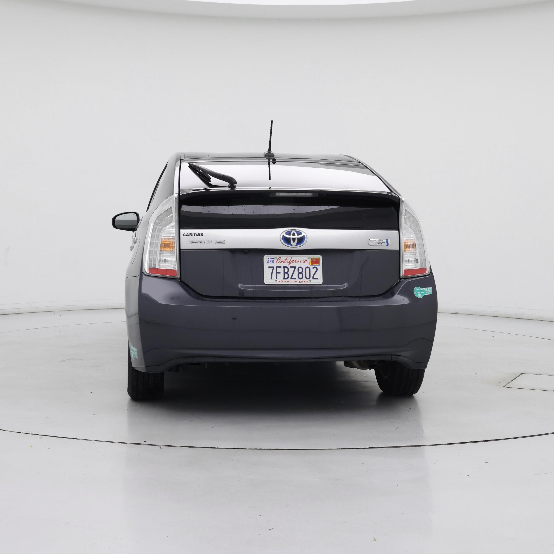 Thumbnail: 2014 Toyota Prius - 6
