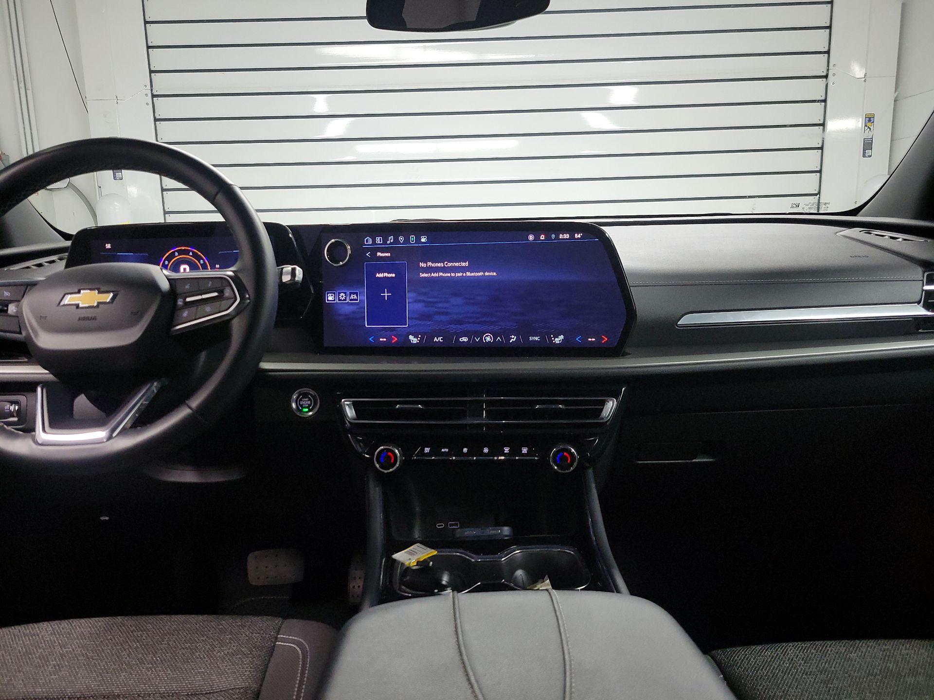 Thumbnail: 2025 Chevrolet Traverse - 9