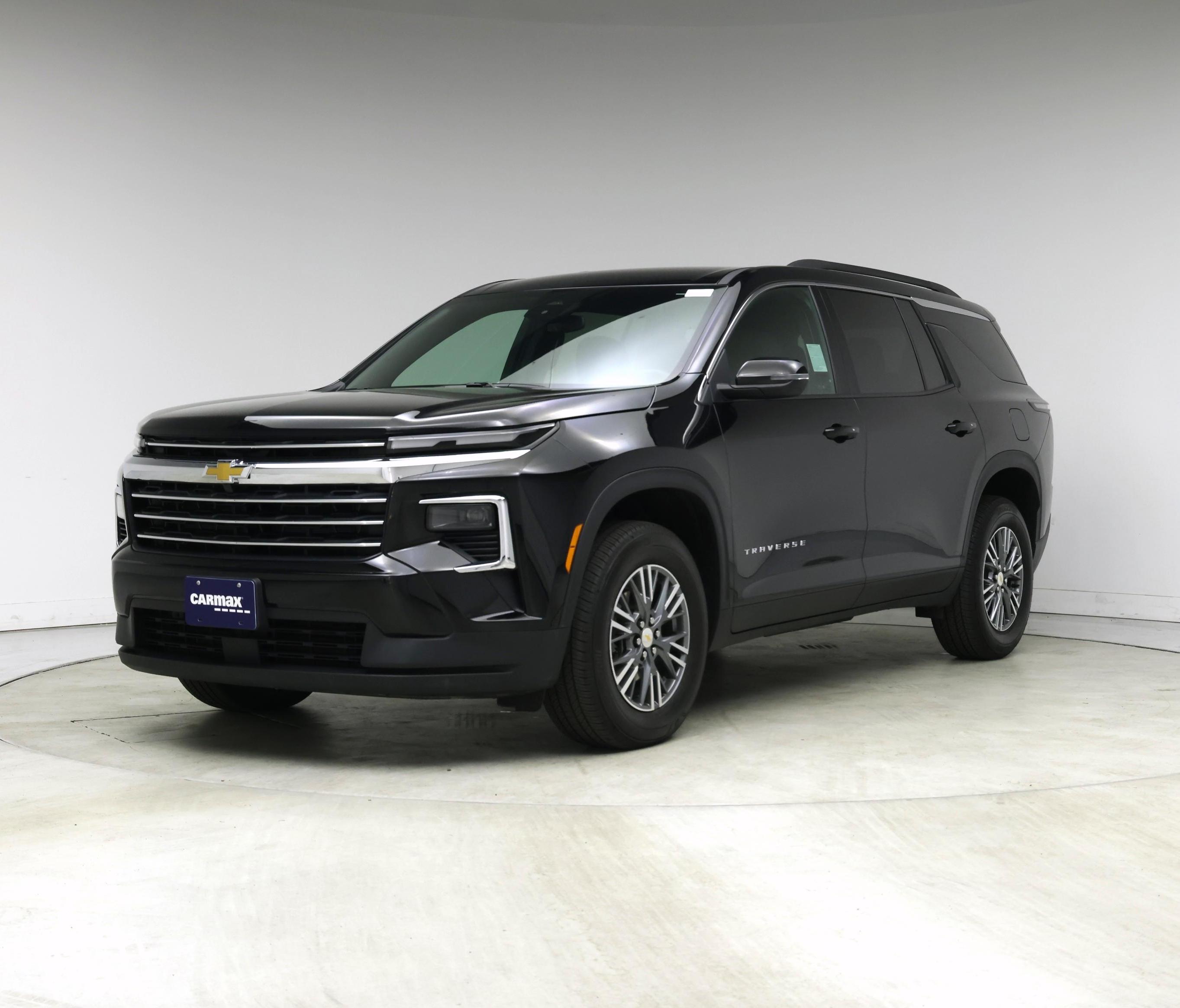 Thumbnail: 2025 Chevrolet Traverse - 4