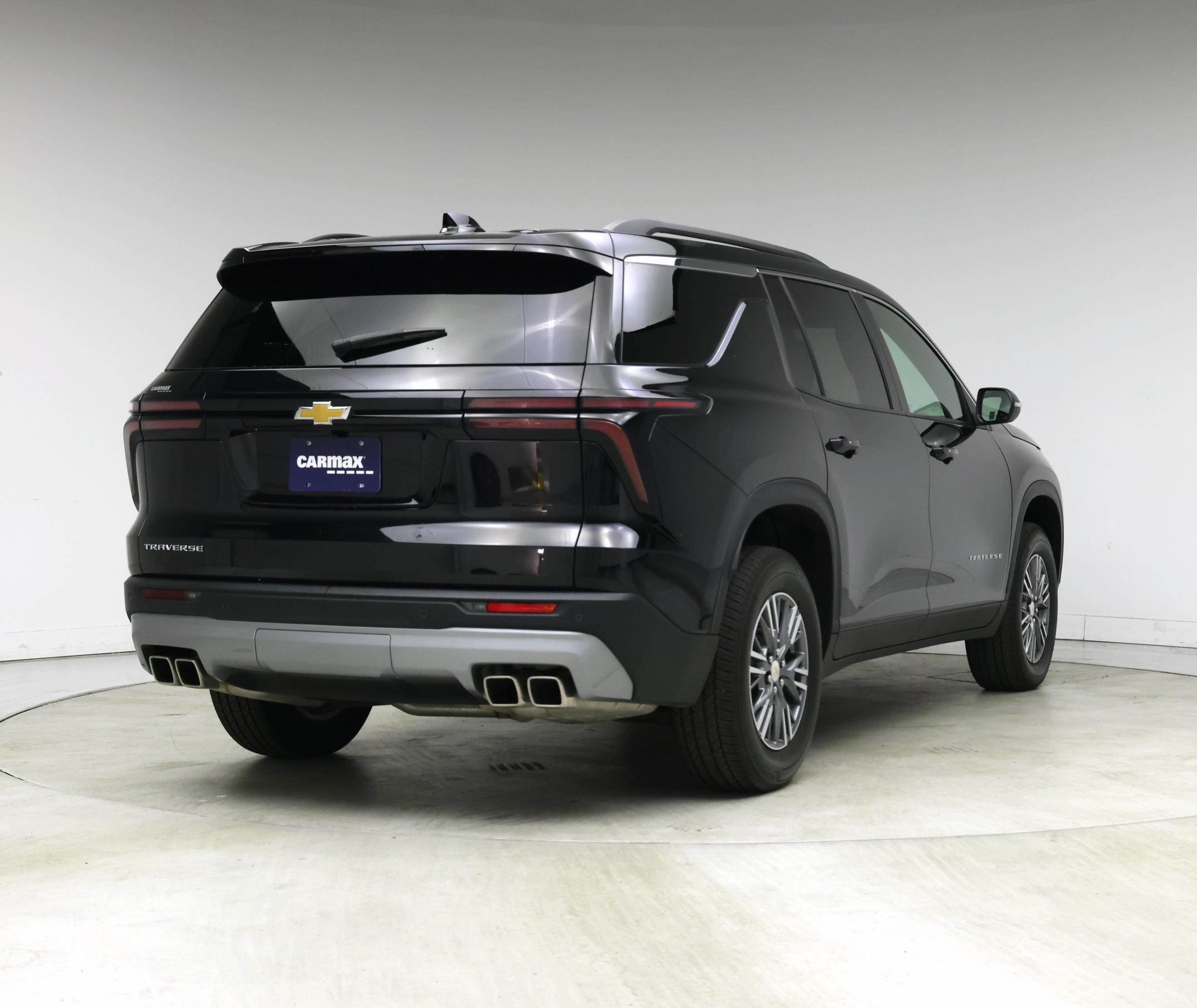 Thumbnail: 2025 Chevrolet Traverse - 8