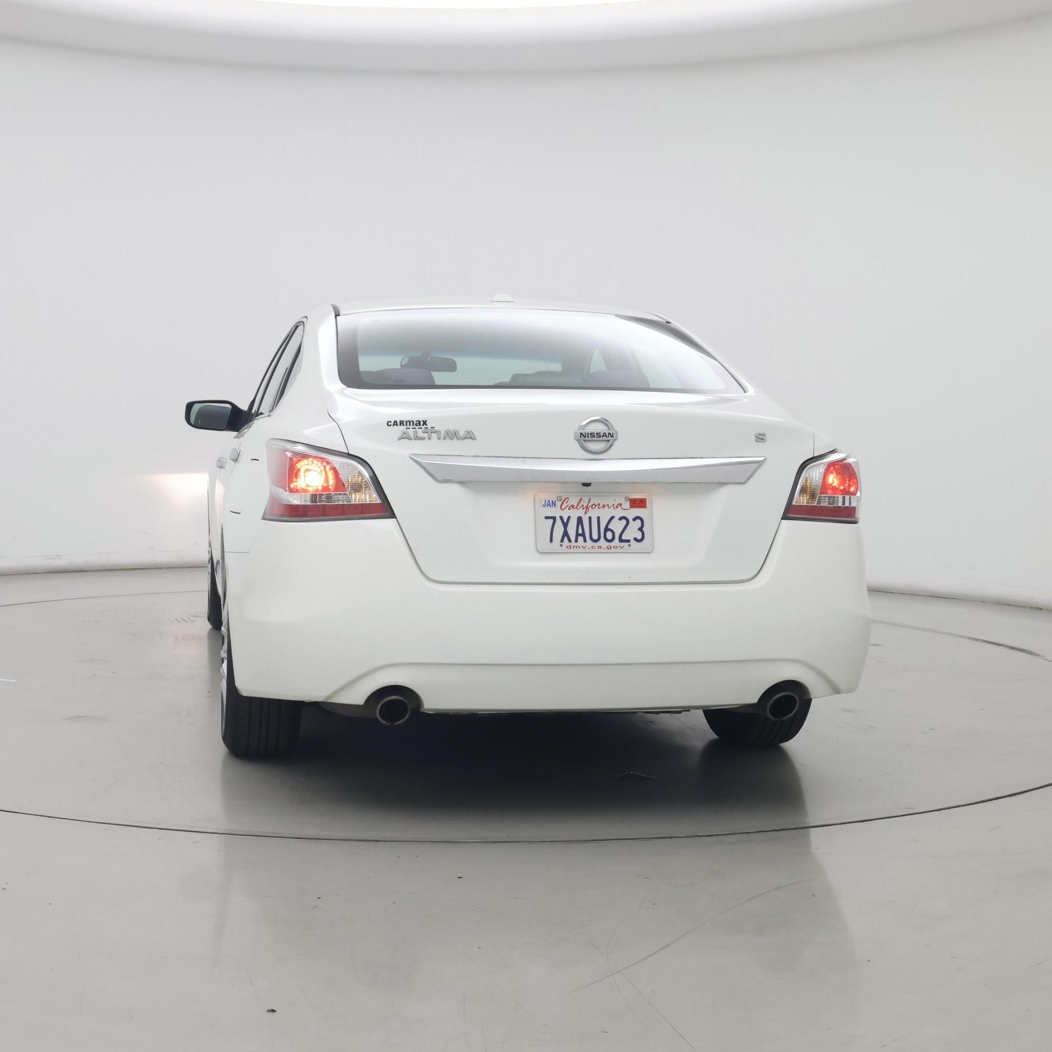 Thumbnail: 2015 Nissan Altima - 6