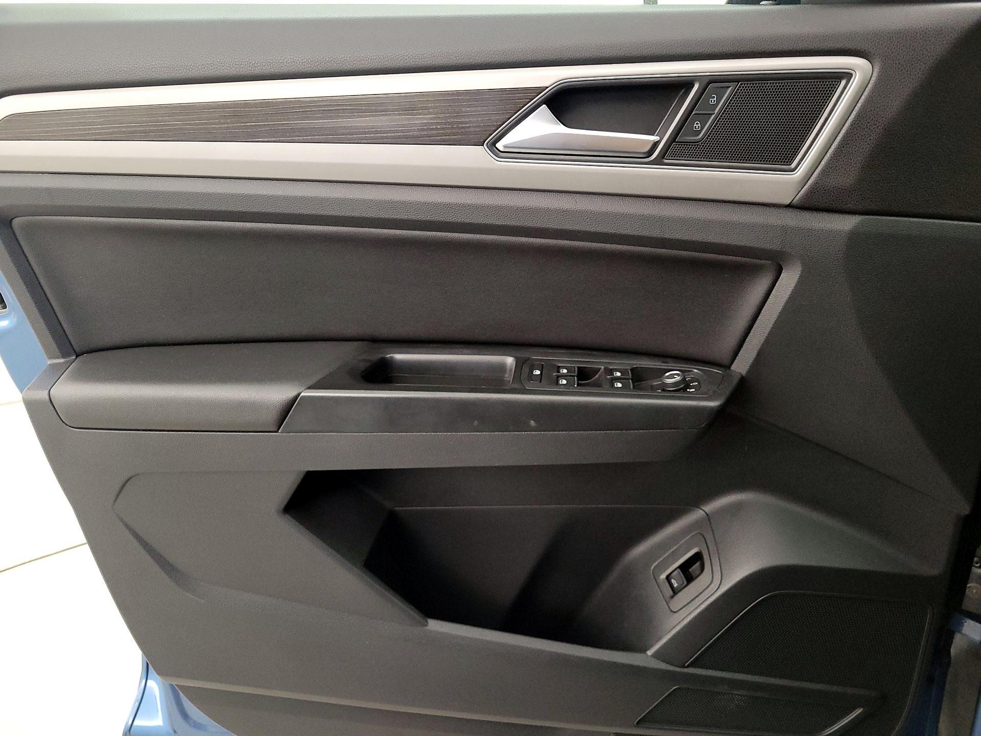 Thumbnail: 2019 Volkswagen Atlas - 12